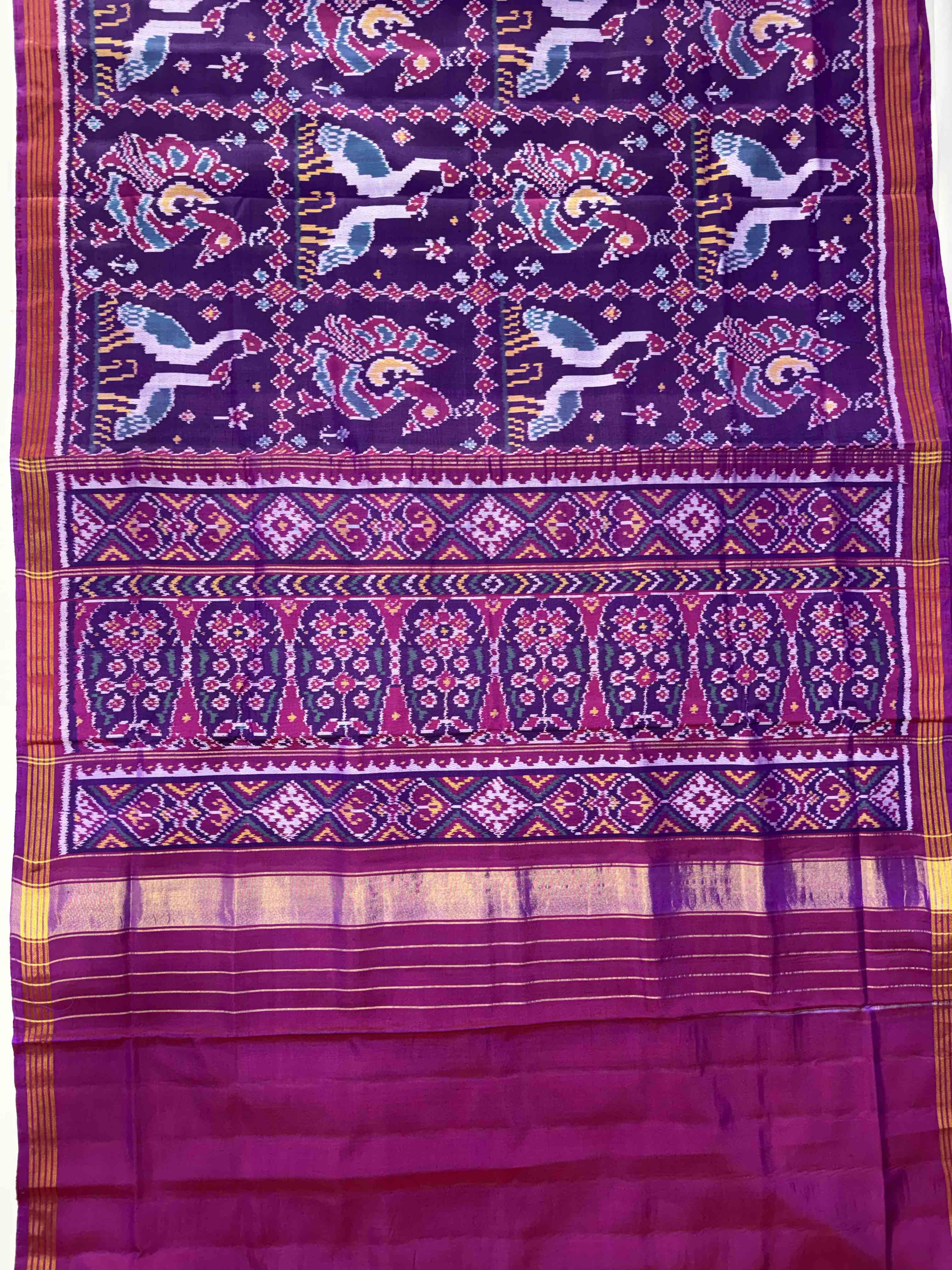 Big Motif Design Handwoven Patola Silk Saree Secondary image