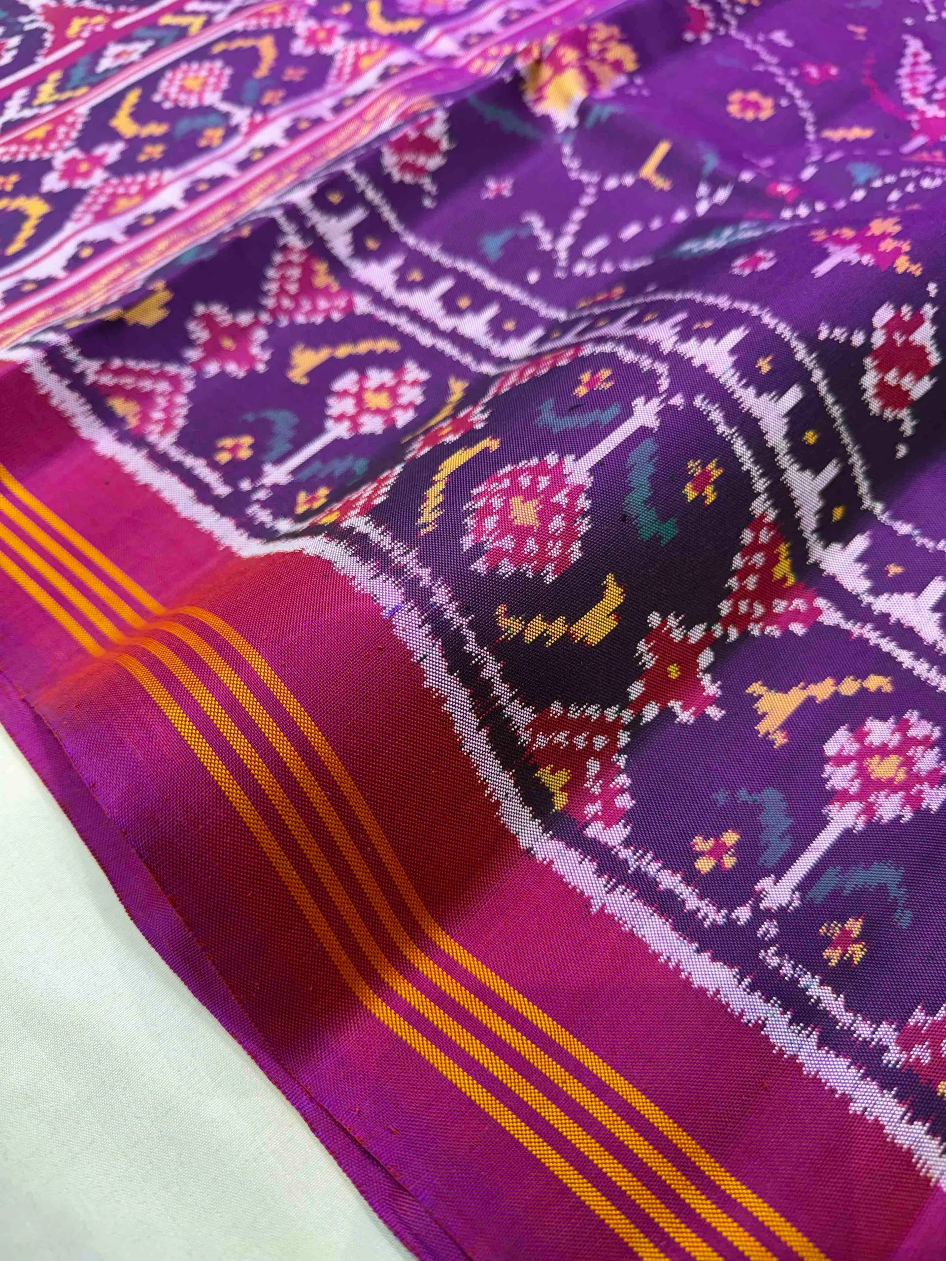 Fancy Design Handwoven Patola Silk Saree