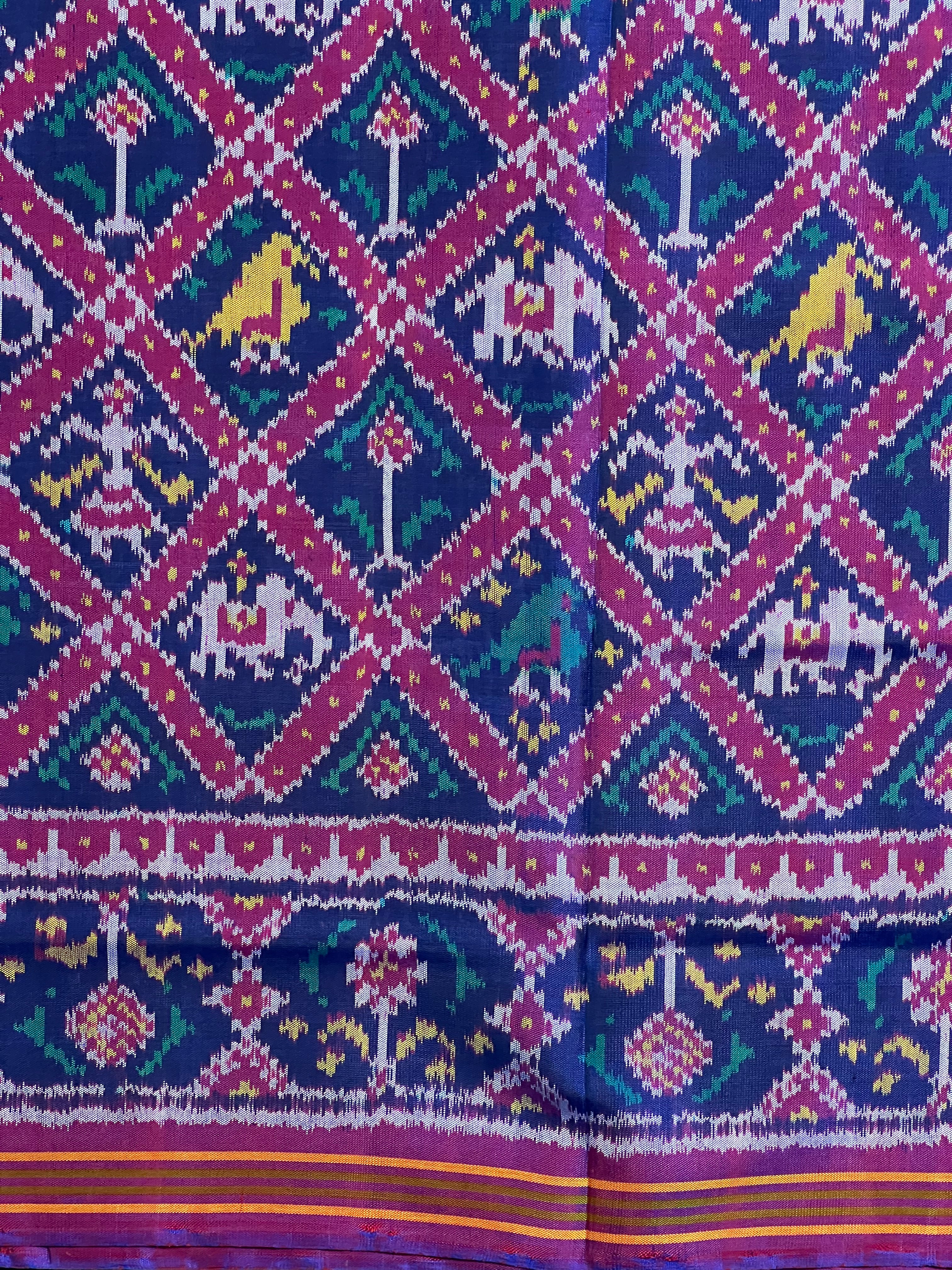 Typical Narikunj Design Handwoven Patola Silk Saree