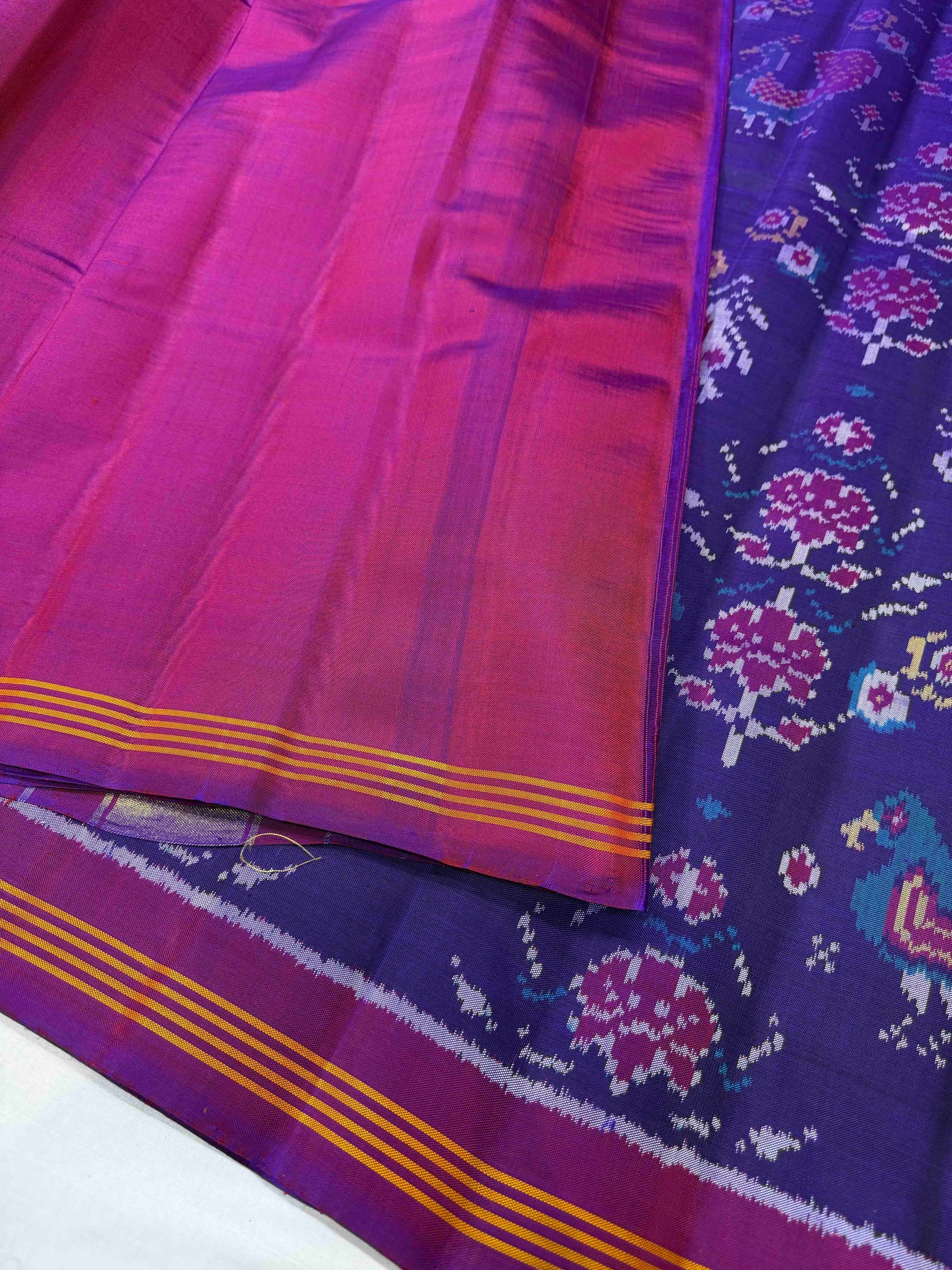 exclusive Motifs Design Handwoven Patola Silk Saree