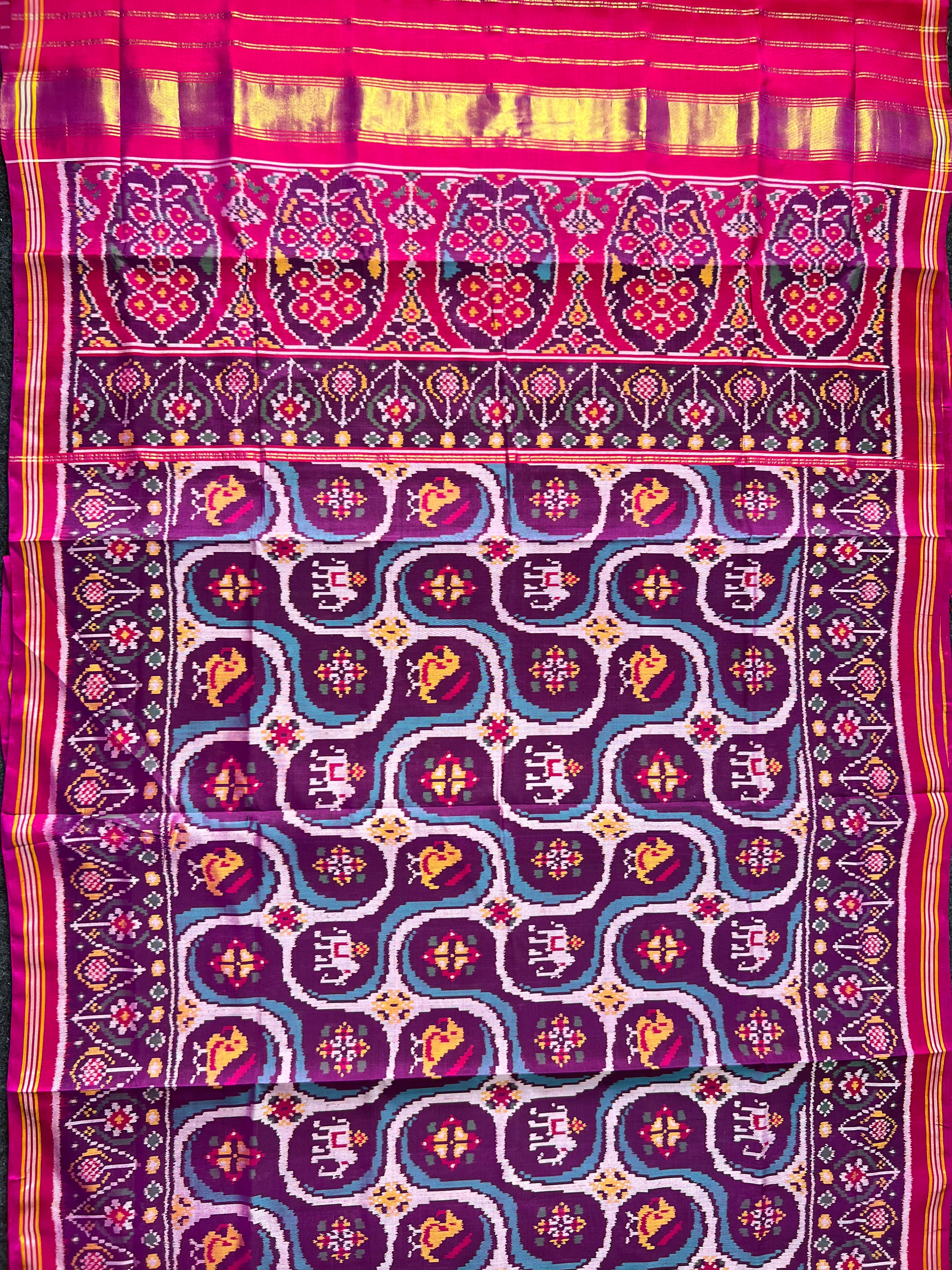 Exclusive Motif Design Handwoven Patola Silk Saree
