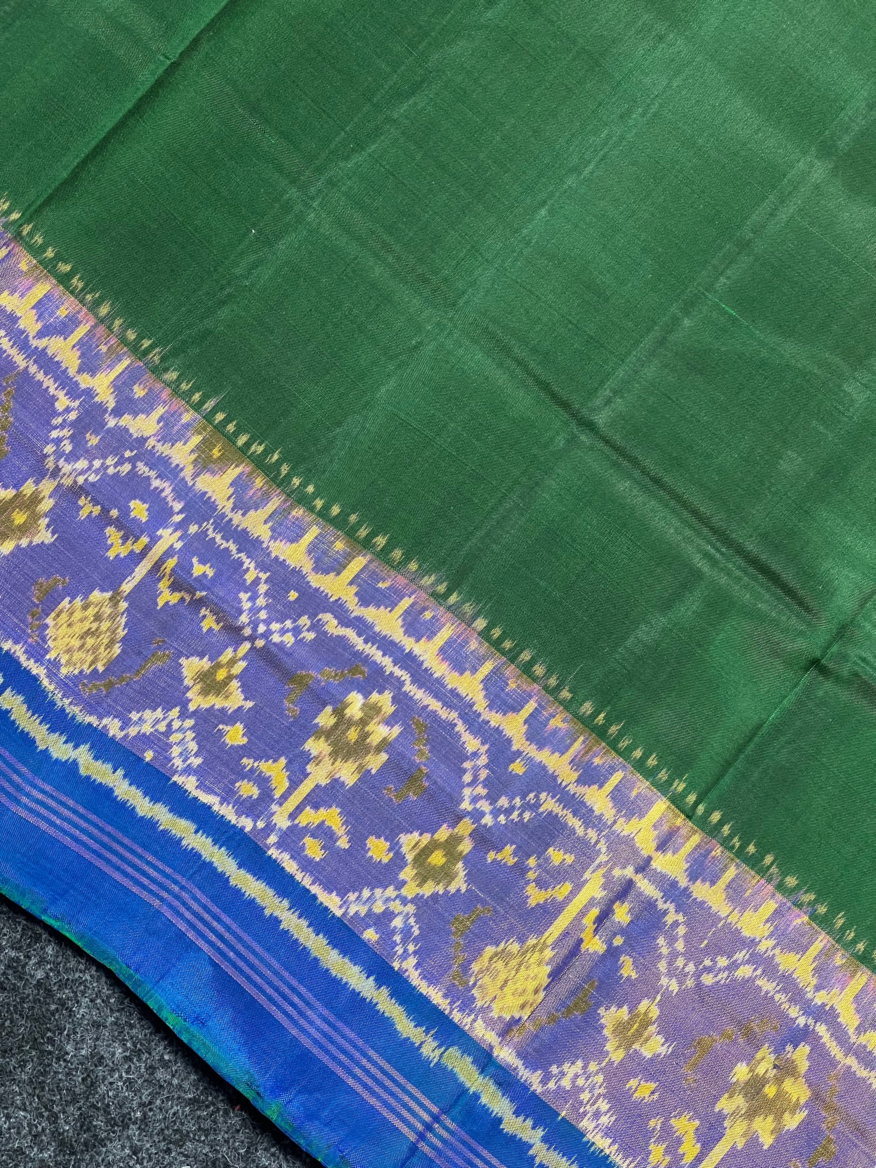 Plain Gala Border Handwoven Patola Silk Saree