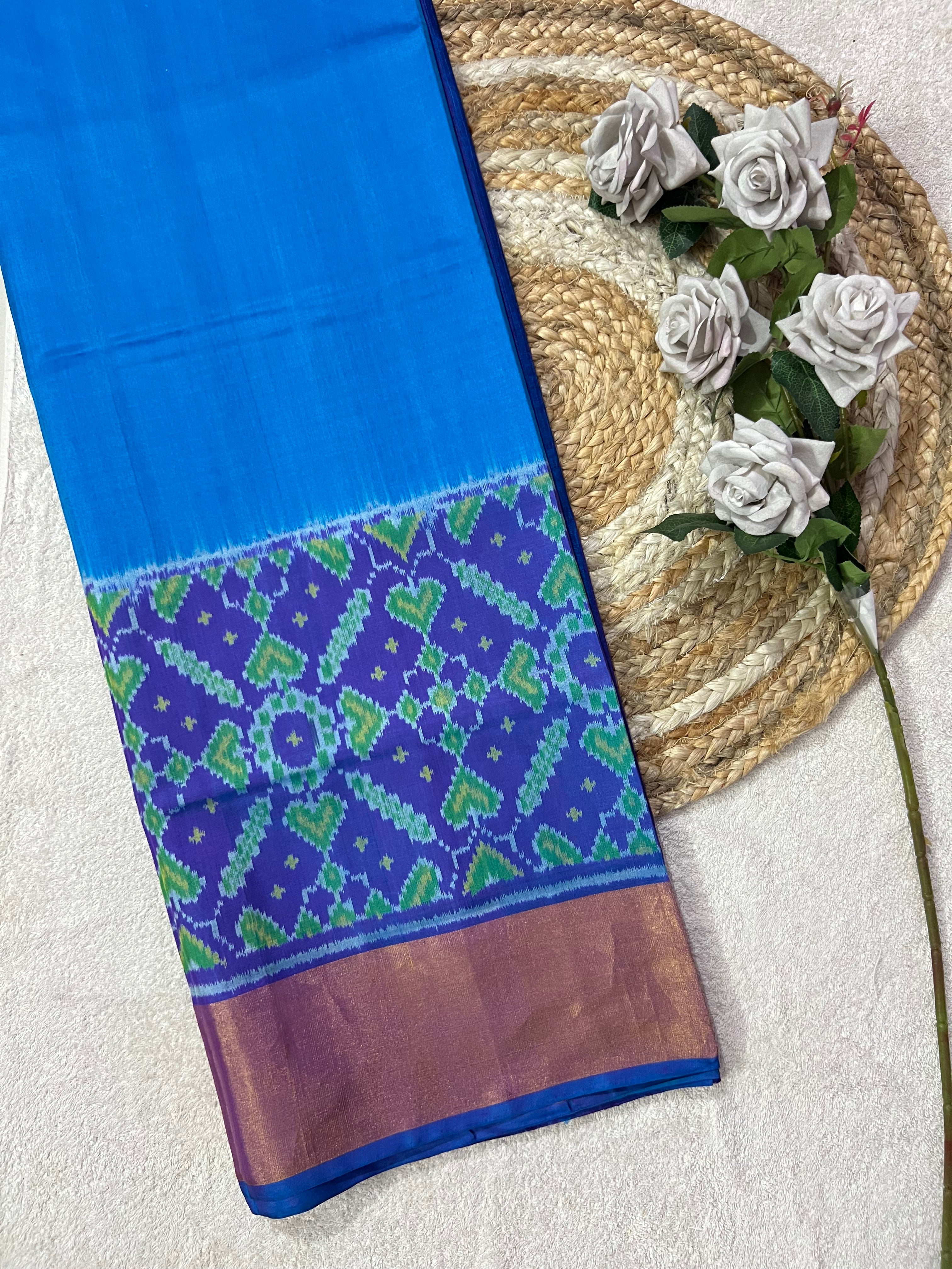 Skirt Border Design Handwoven Patola Silk Saree Main image