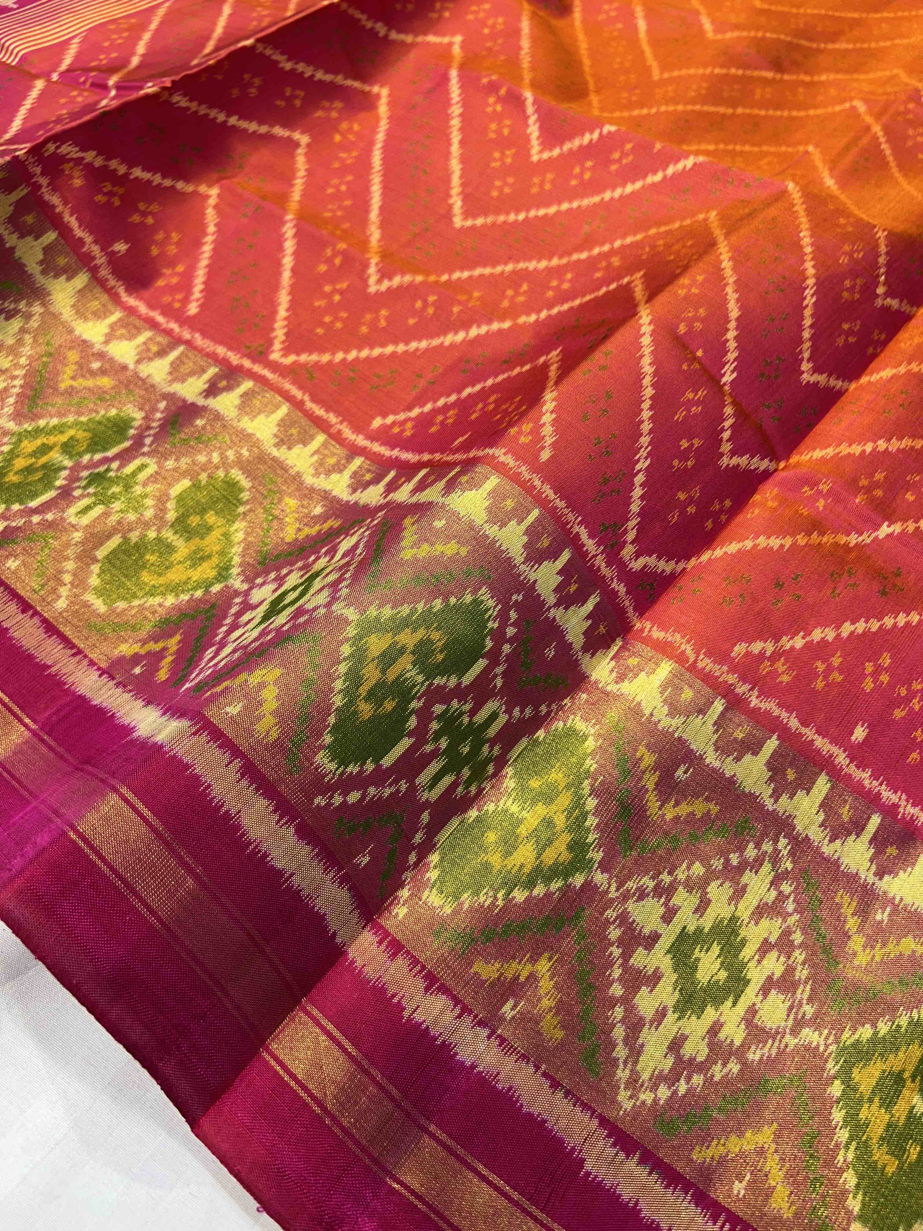 Handwoven Patola Silk Saree New Fancy Laheriya Secondary image