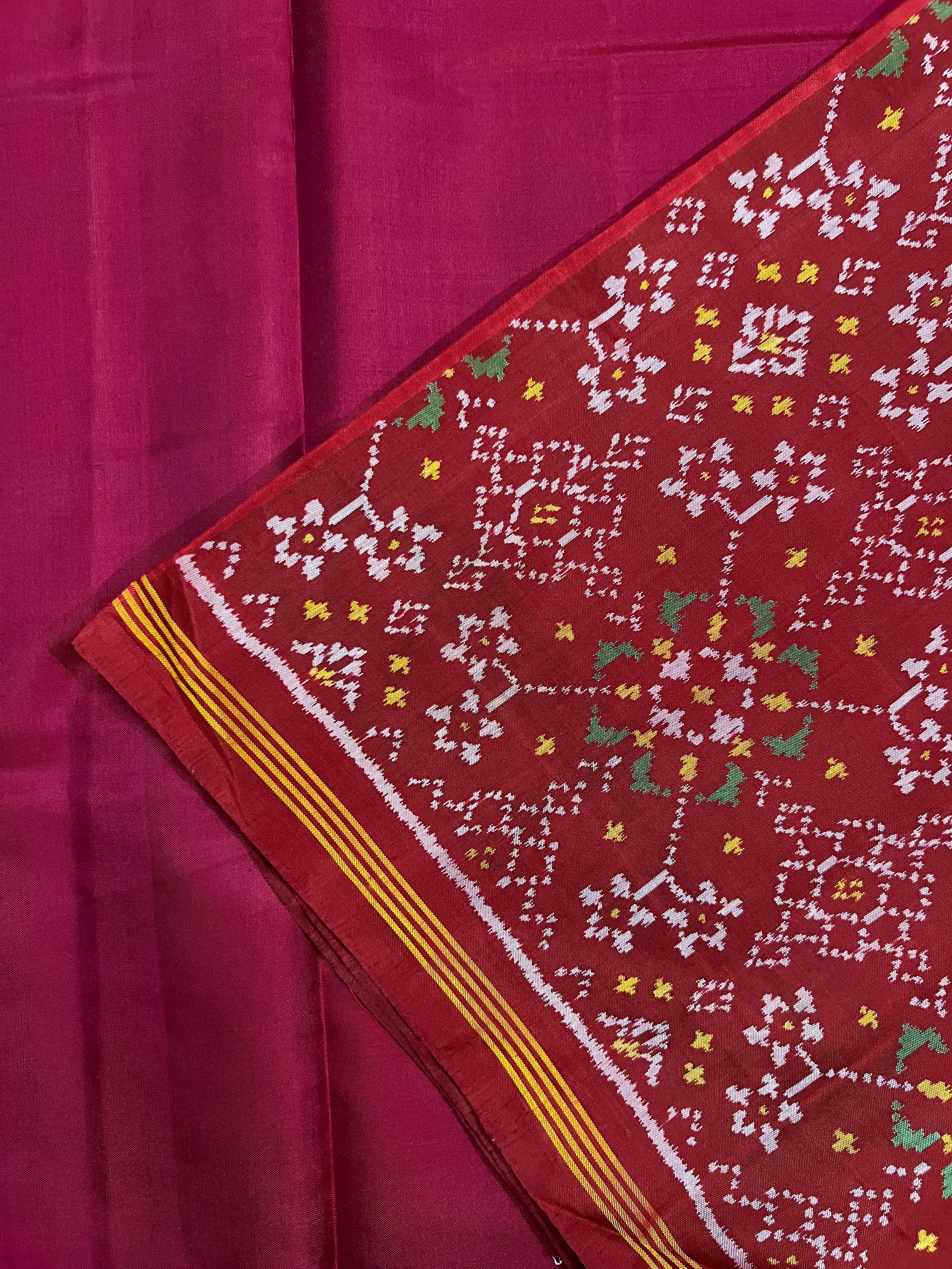 Pink Gala Border With Designer Blouse Handwoven Patola Silk Saree