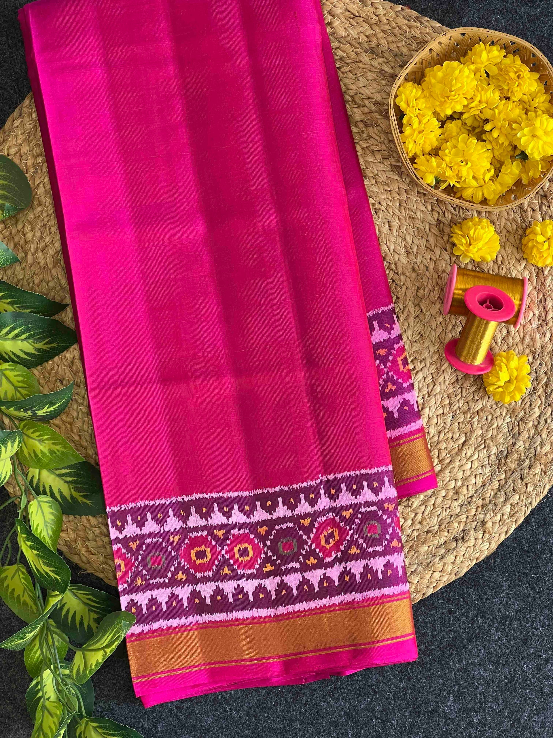 Pink Plain gala Border Handwoven Patola Silk Saree Main image