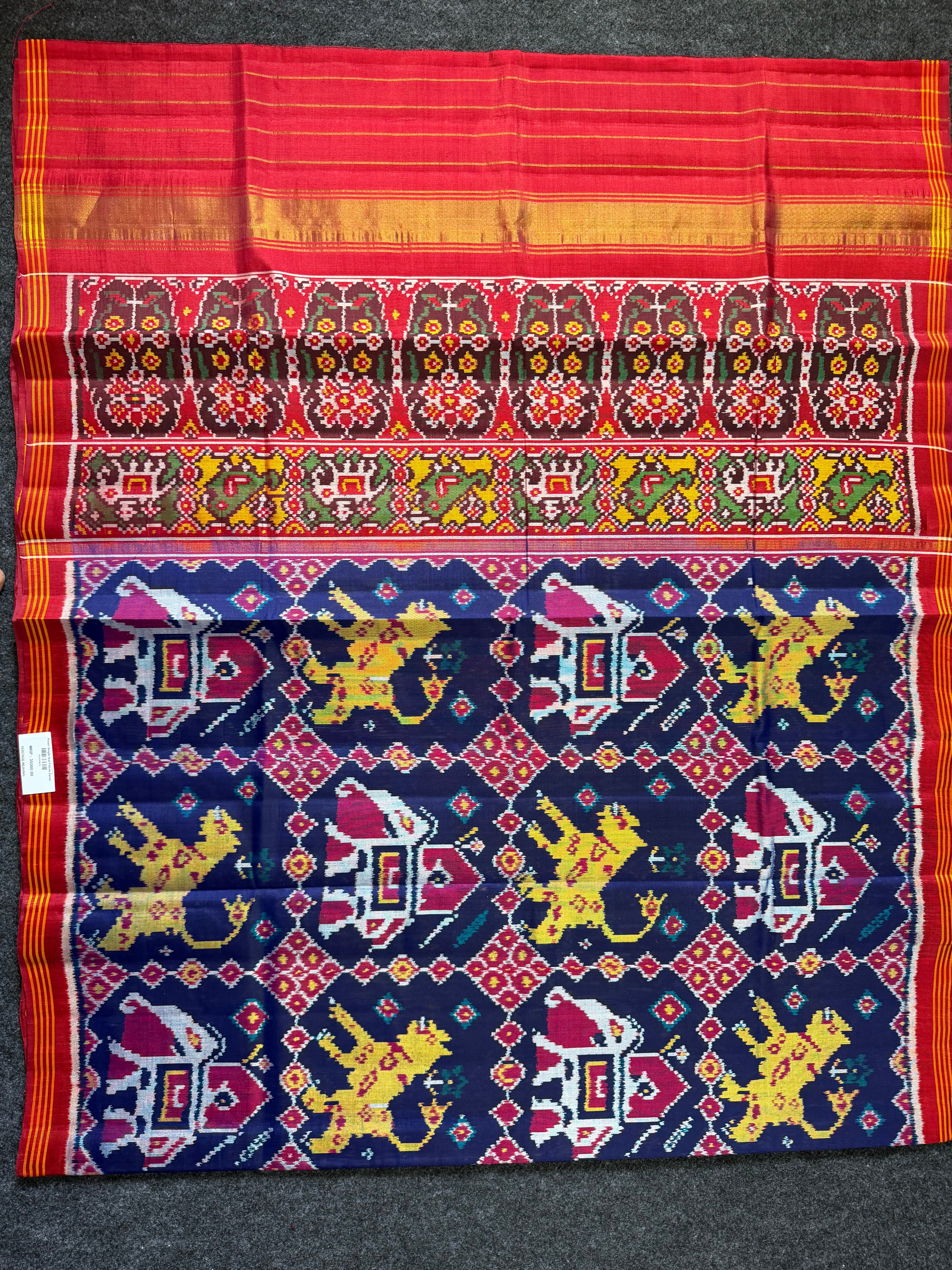 Big Cheetah And Elephant Design Handwoven Patola Silk Saree Secondary image