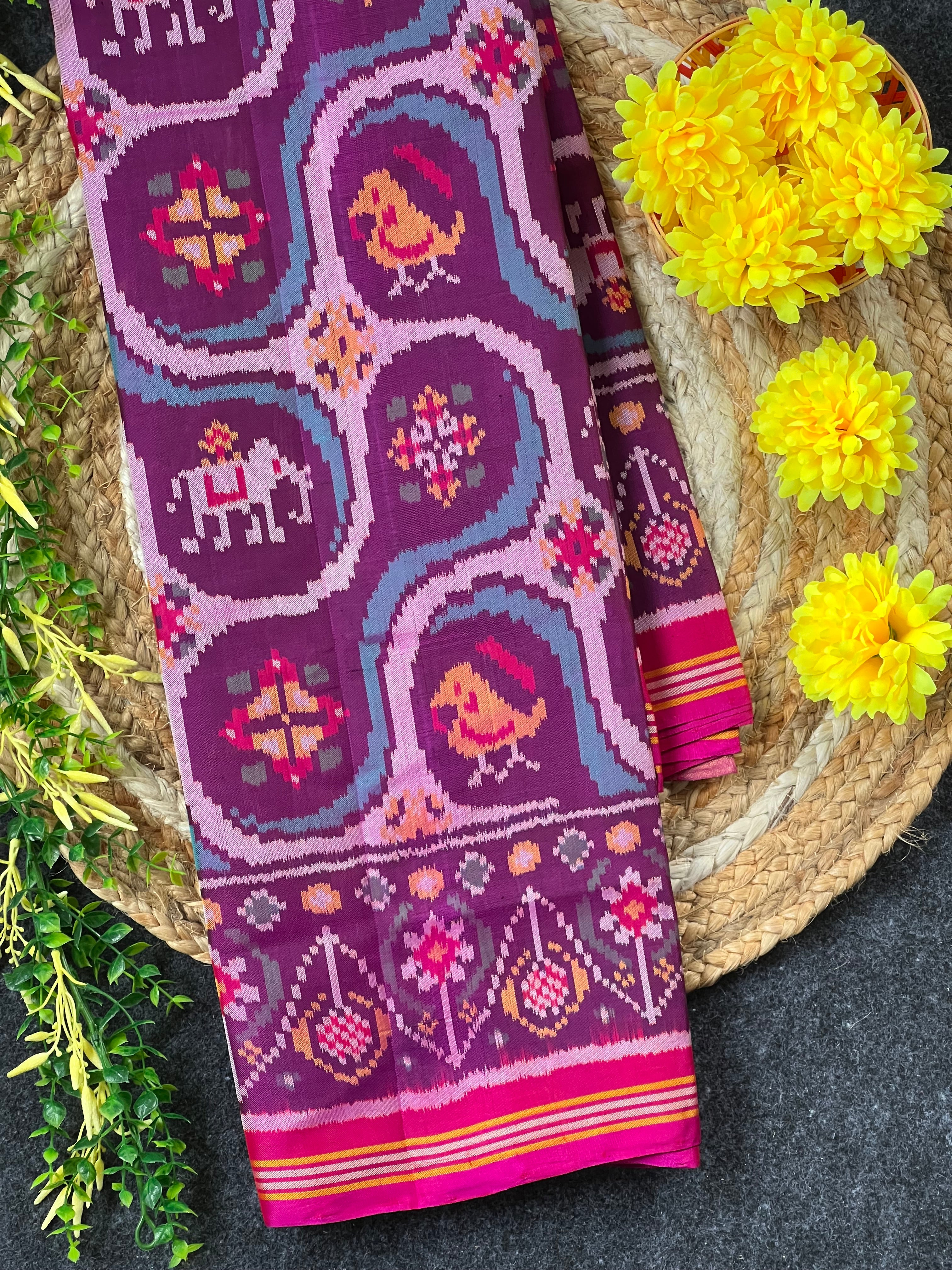 Exclusive Motif Design Handwoven Patola Silk Saree
