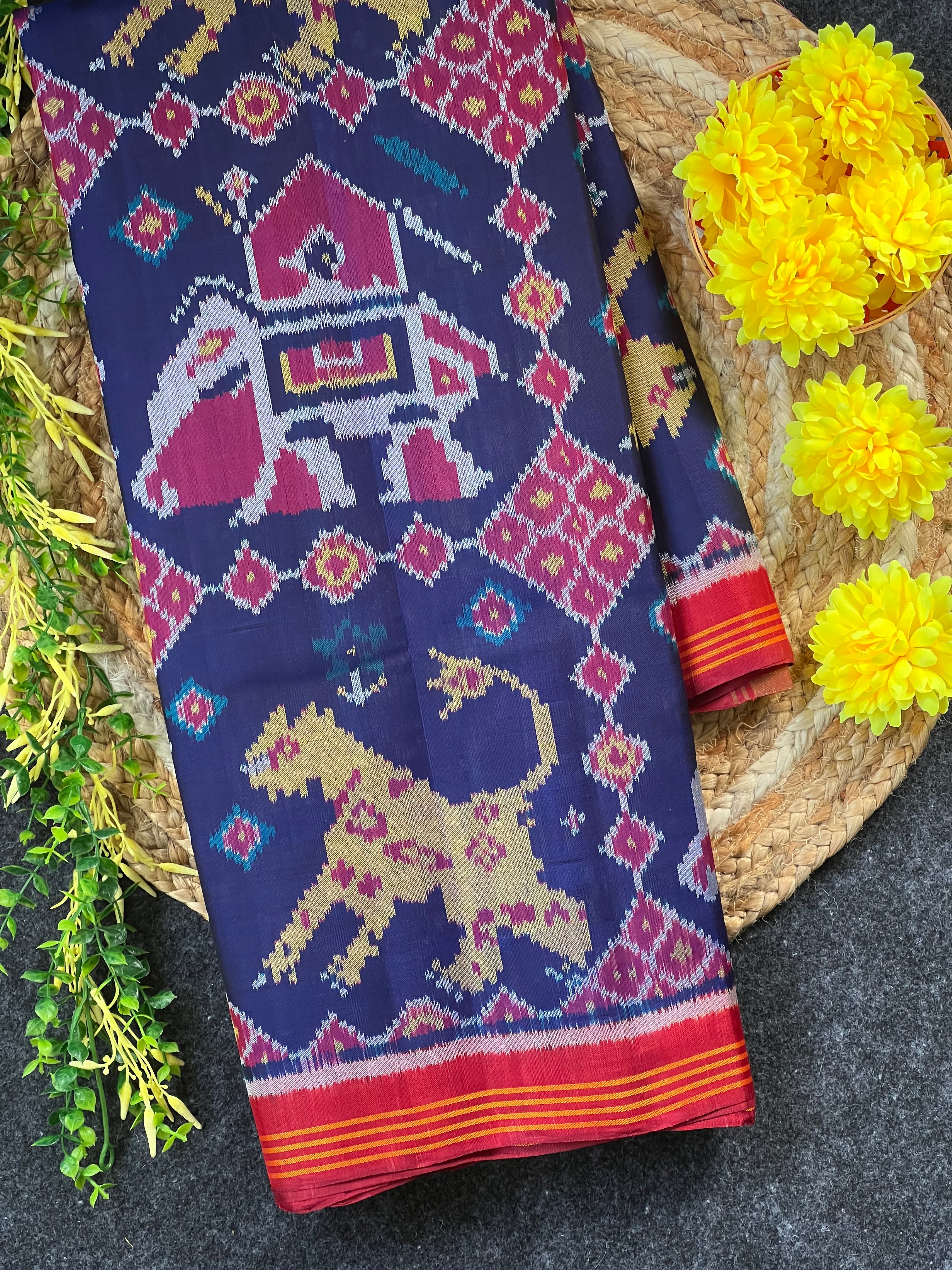 Big Cheetah And Elephant Design Handwoven Patola Silk Saree Main image