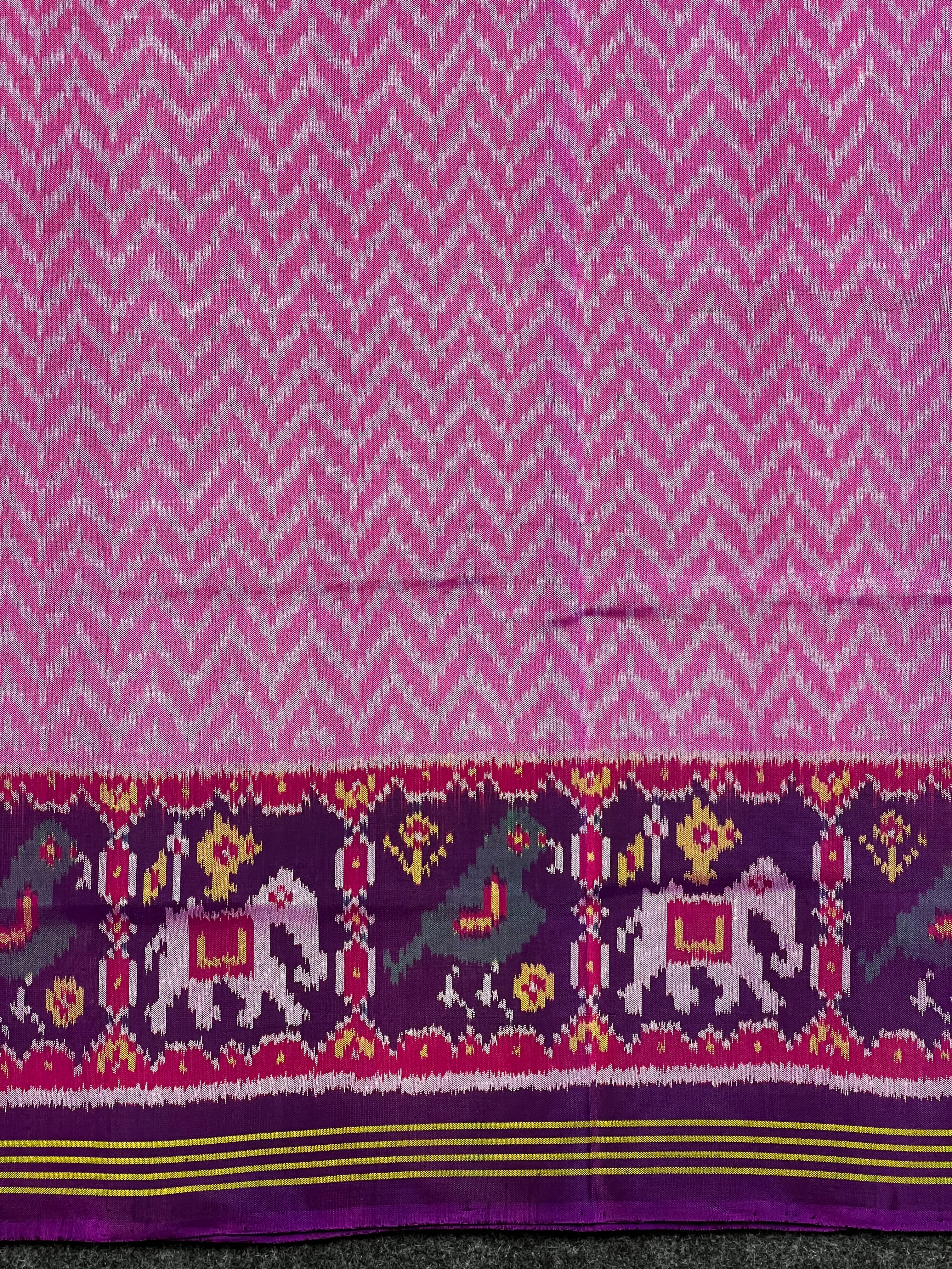Laheriya Design Handwoven Patola Silk Saree