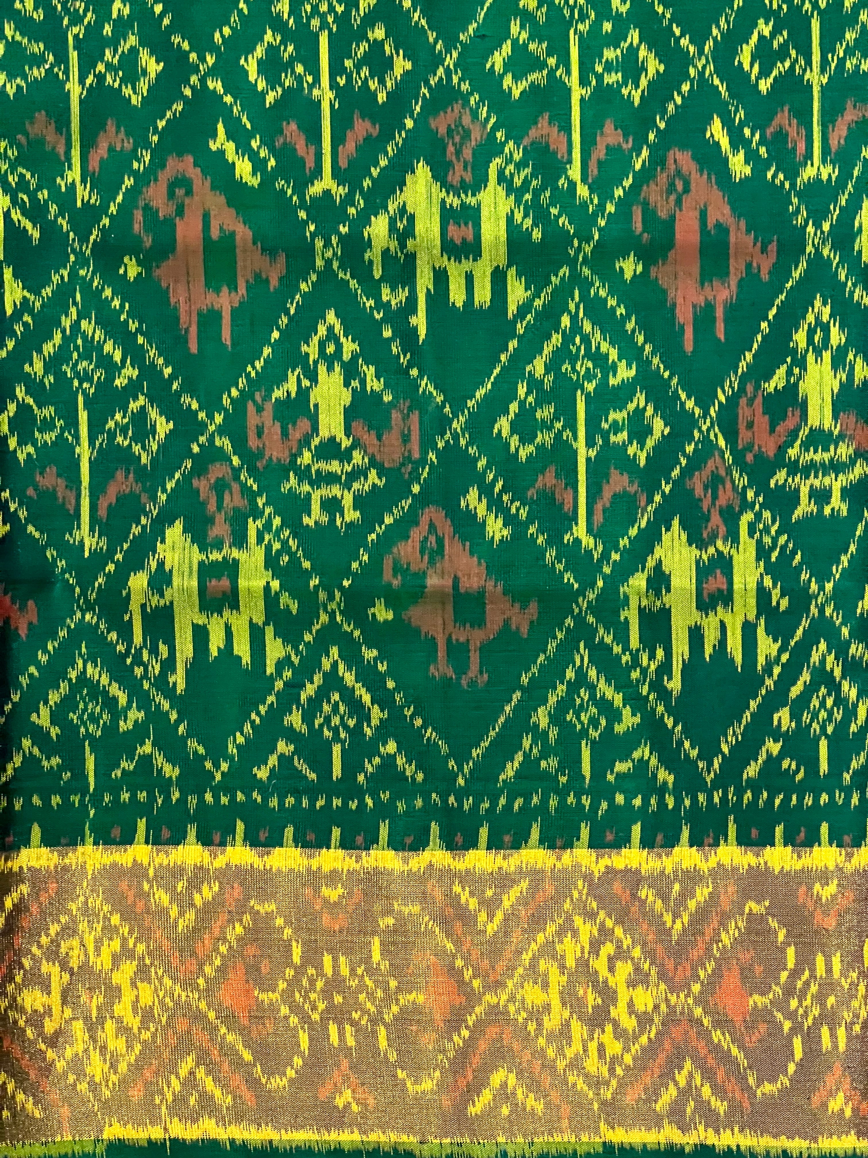 Narikunj Traditional Design Handwoven Patola Silk Saree