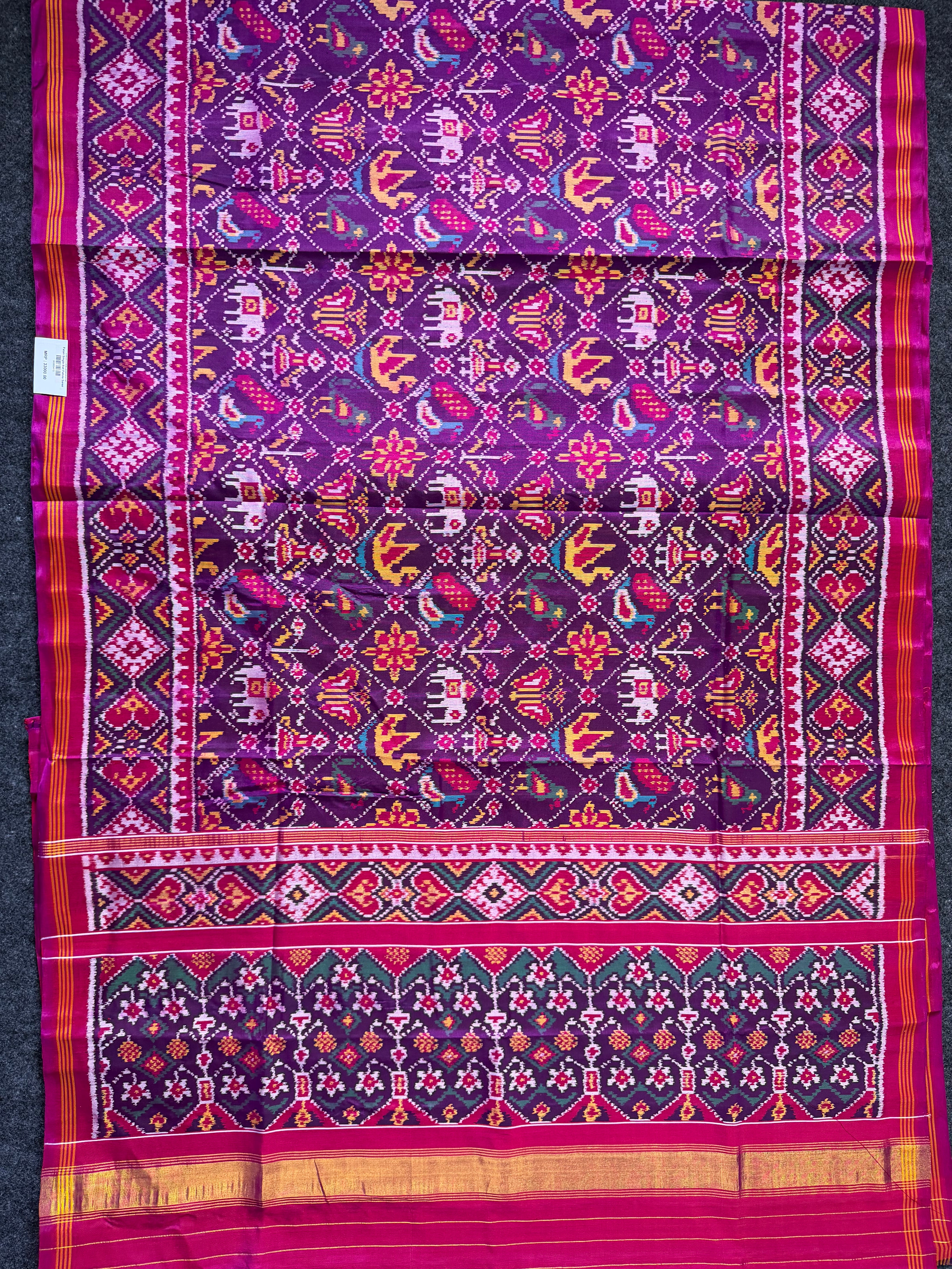 Narikunj Traditional Design Handwoven Patola Silk Saree Secondary image