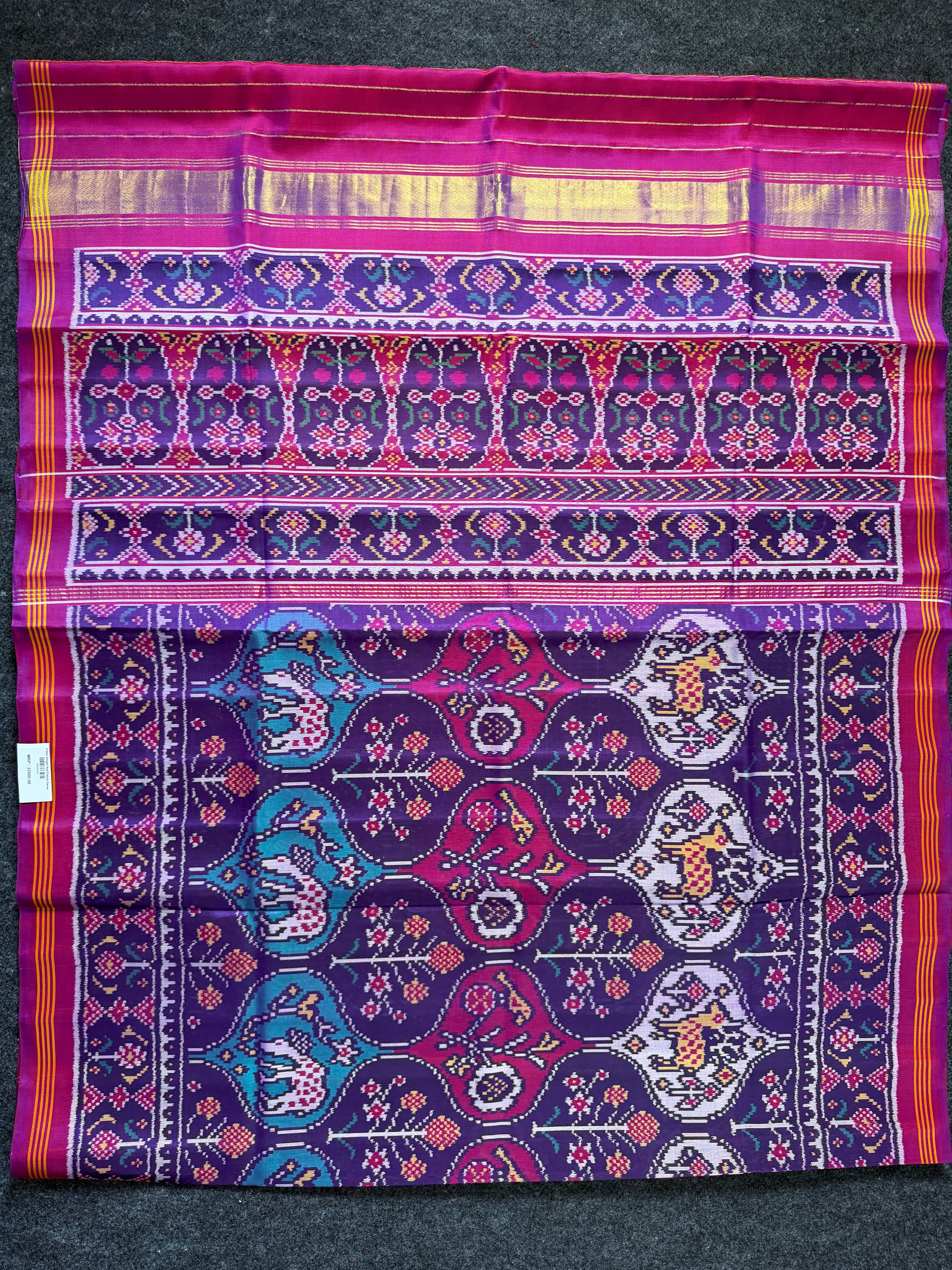 Exclusive Design Handwoven Patola Silk Saree Secondary image