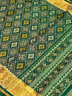 Pan-Chanda Traditional Design Handwoven Patola Silk Saree