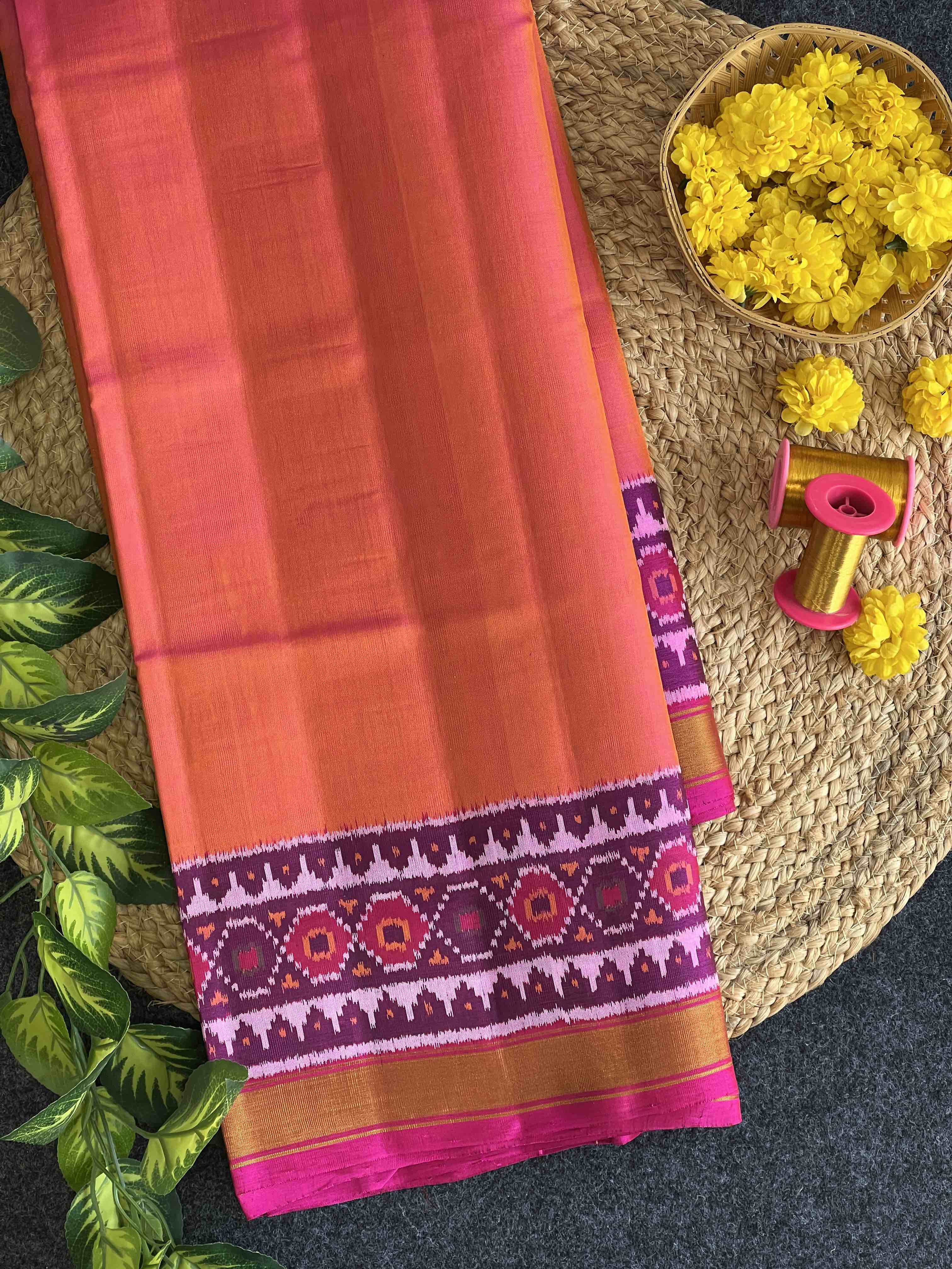 Plain gala Border Handwoven Patola Silk Saree