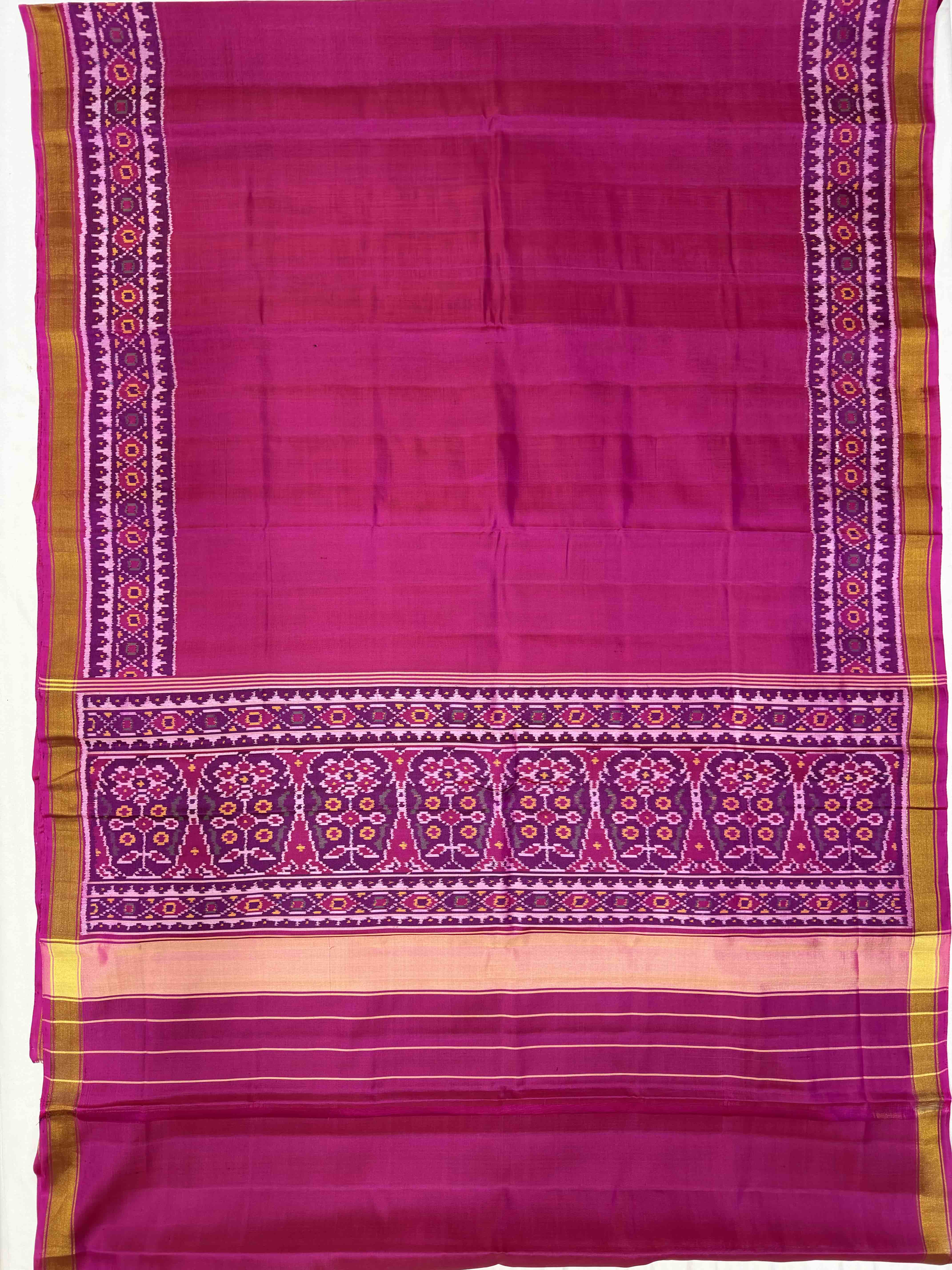 Pink Plain gala Border Handwoven Patola Silk Saree Secondary image