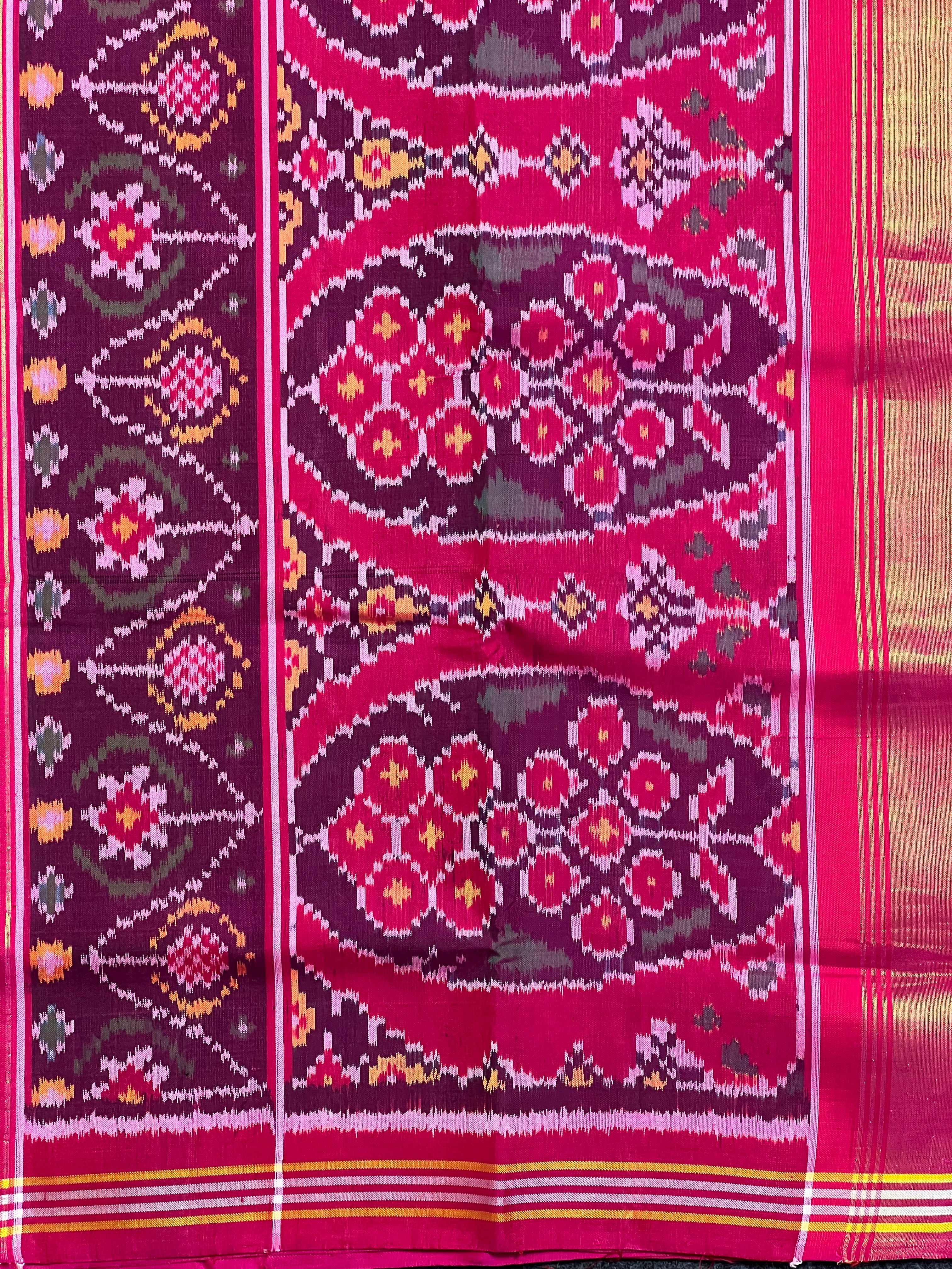 Green Motif Design Handwoven Patola Silk Saree