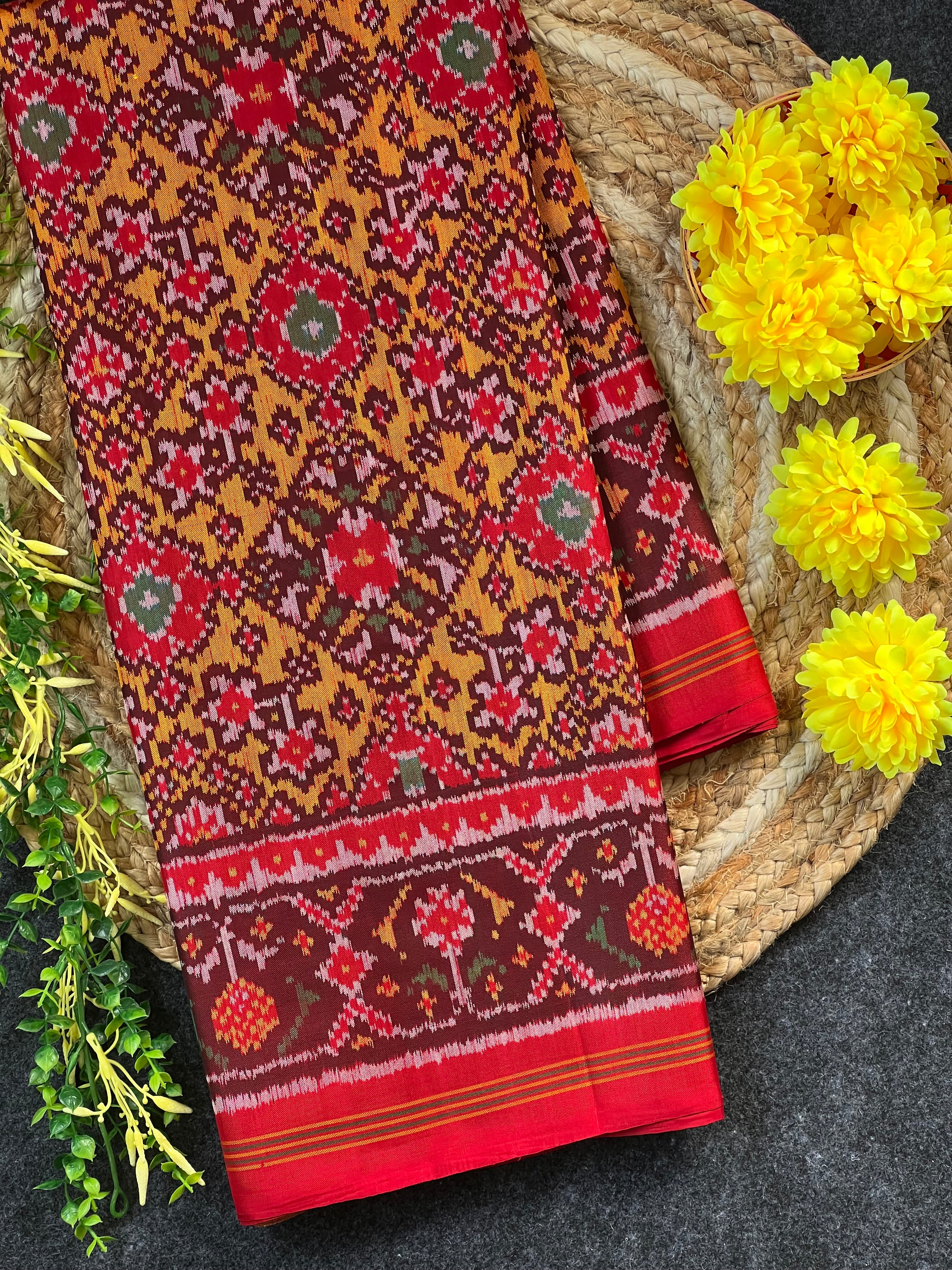 Navratna Traditional Handwoven Patola Silk Saree Main image