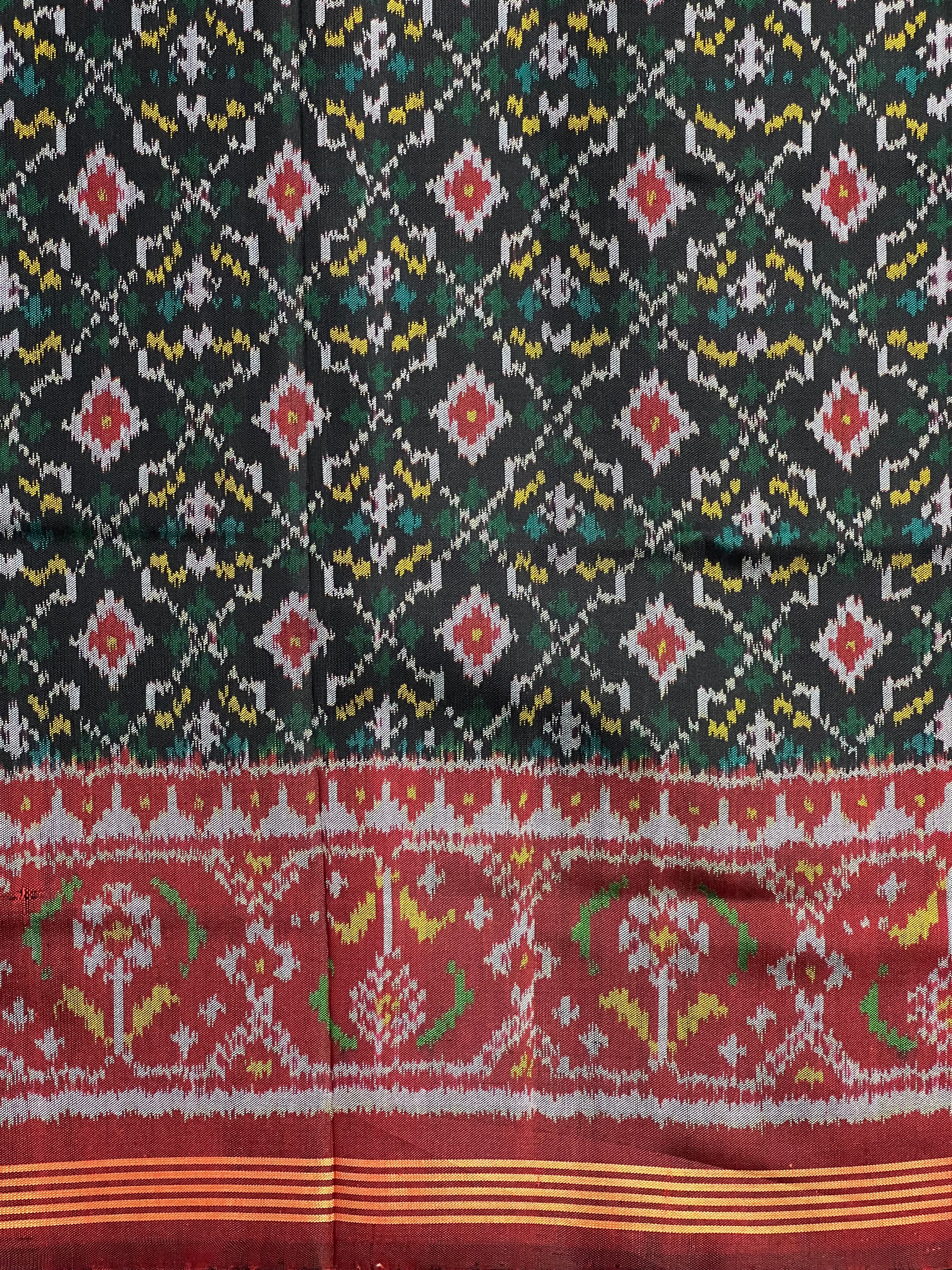 ButtonFul Traditional Design Handwoven Patola Silk Saree