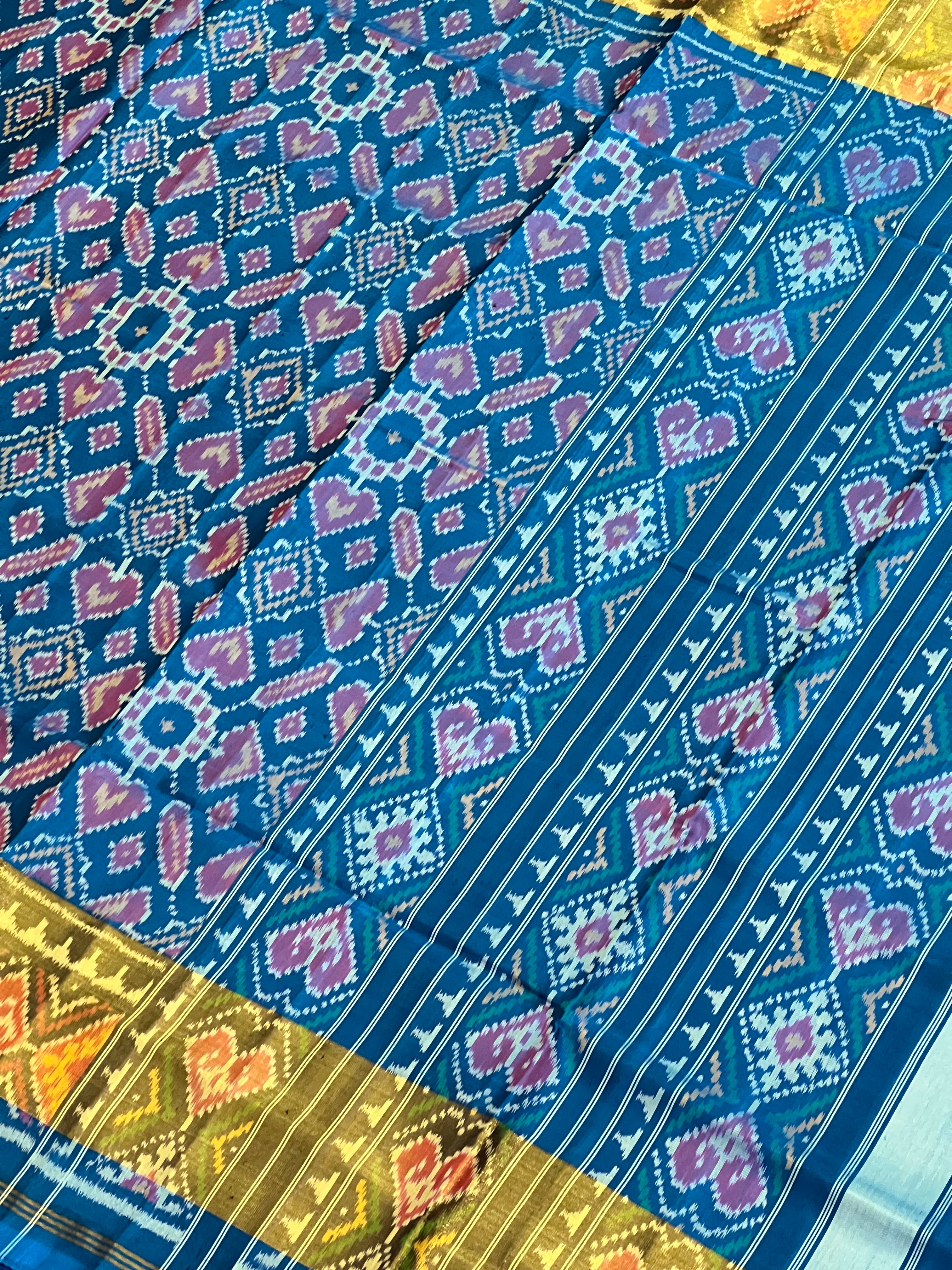 Manekchowk Traditional Design Handwoven Patola Silk Saree