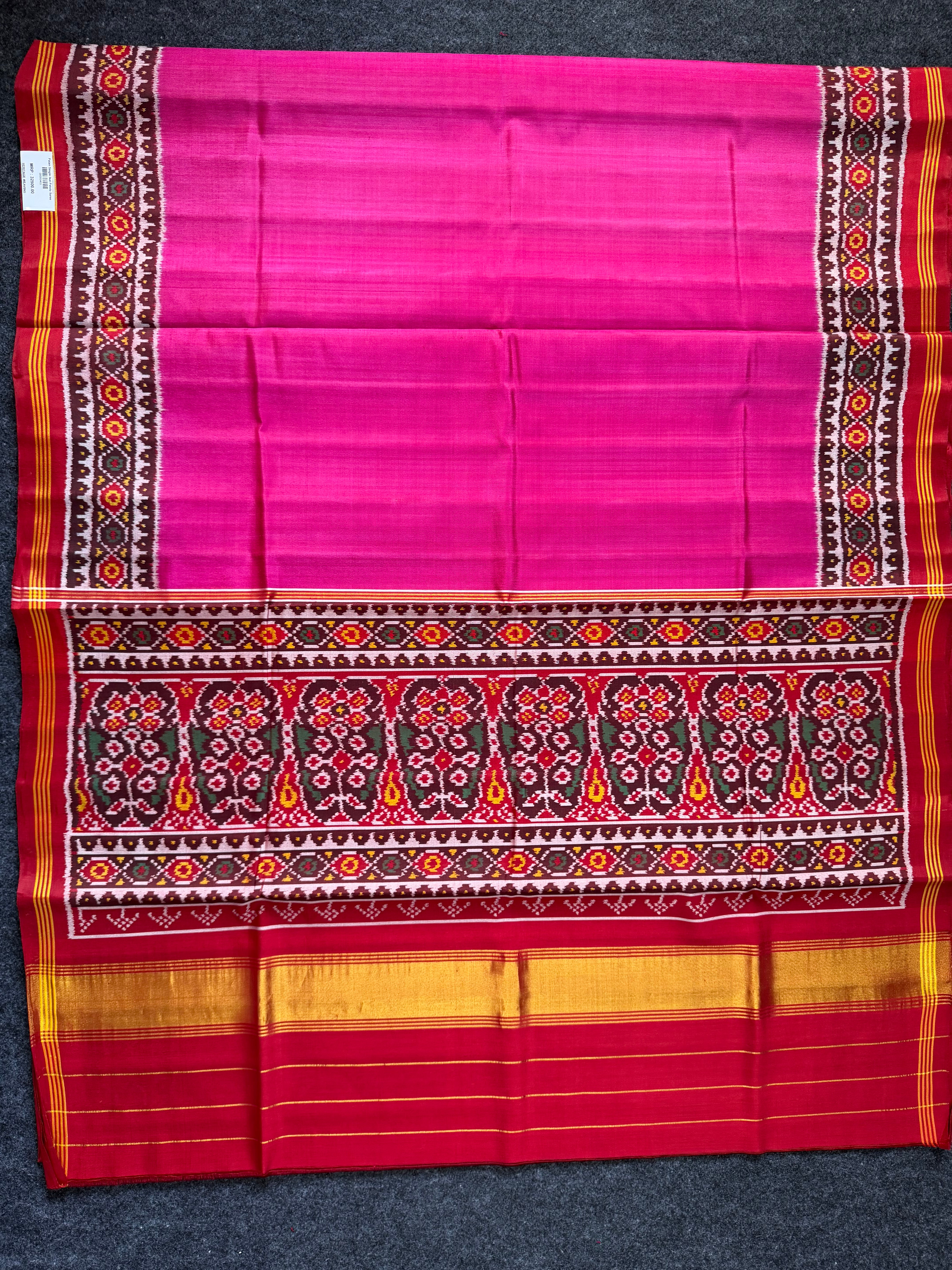 Plain Pink Gala Border With Designer Blouse Handwoven Patola Silk Saree Secondary image