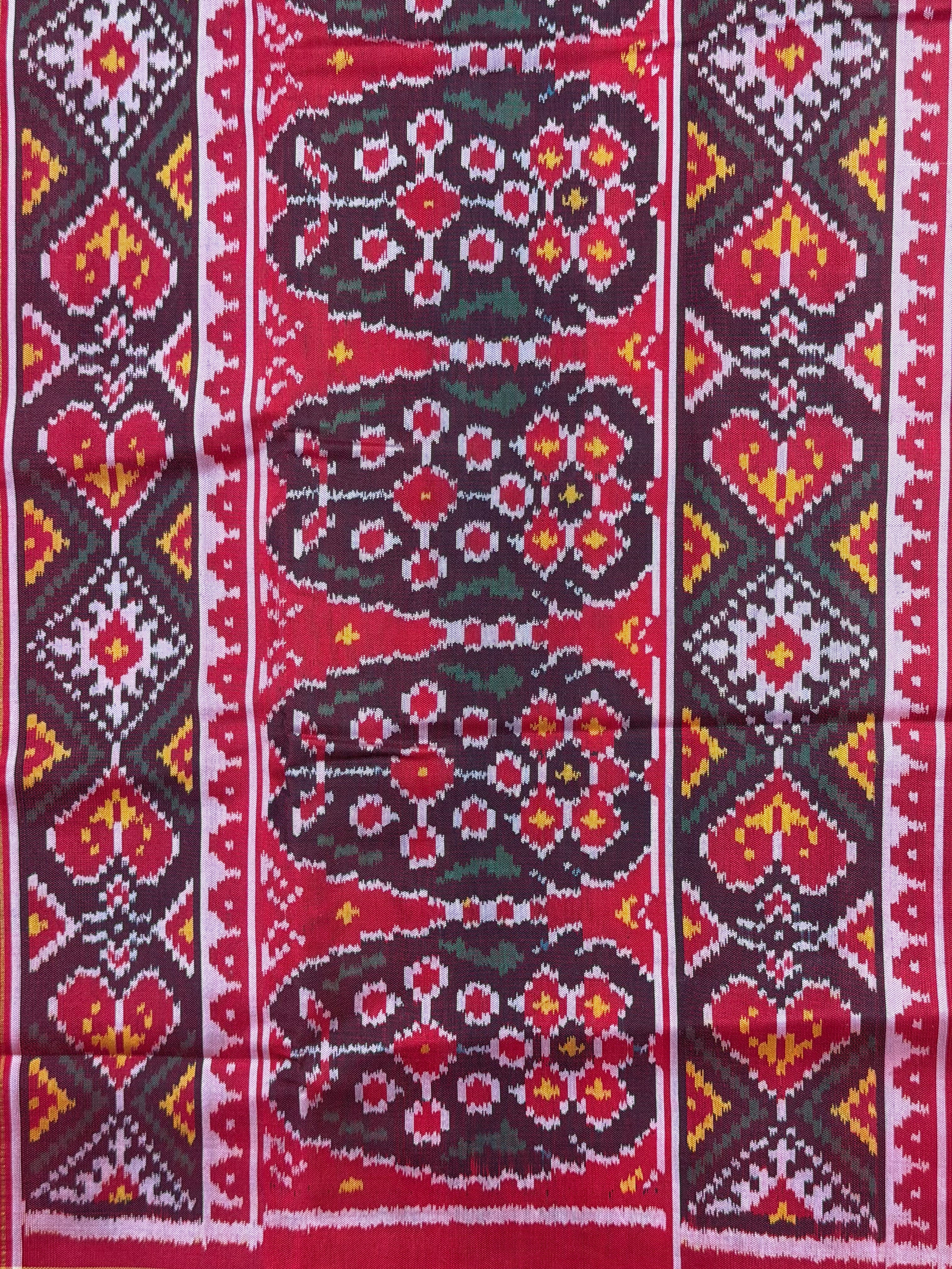 Pure White Traditional Design Handwoven Patola Silk Saree