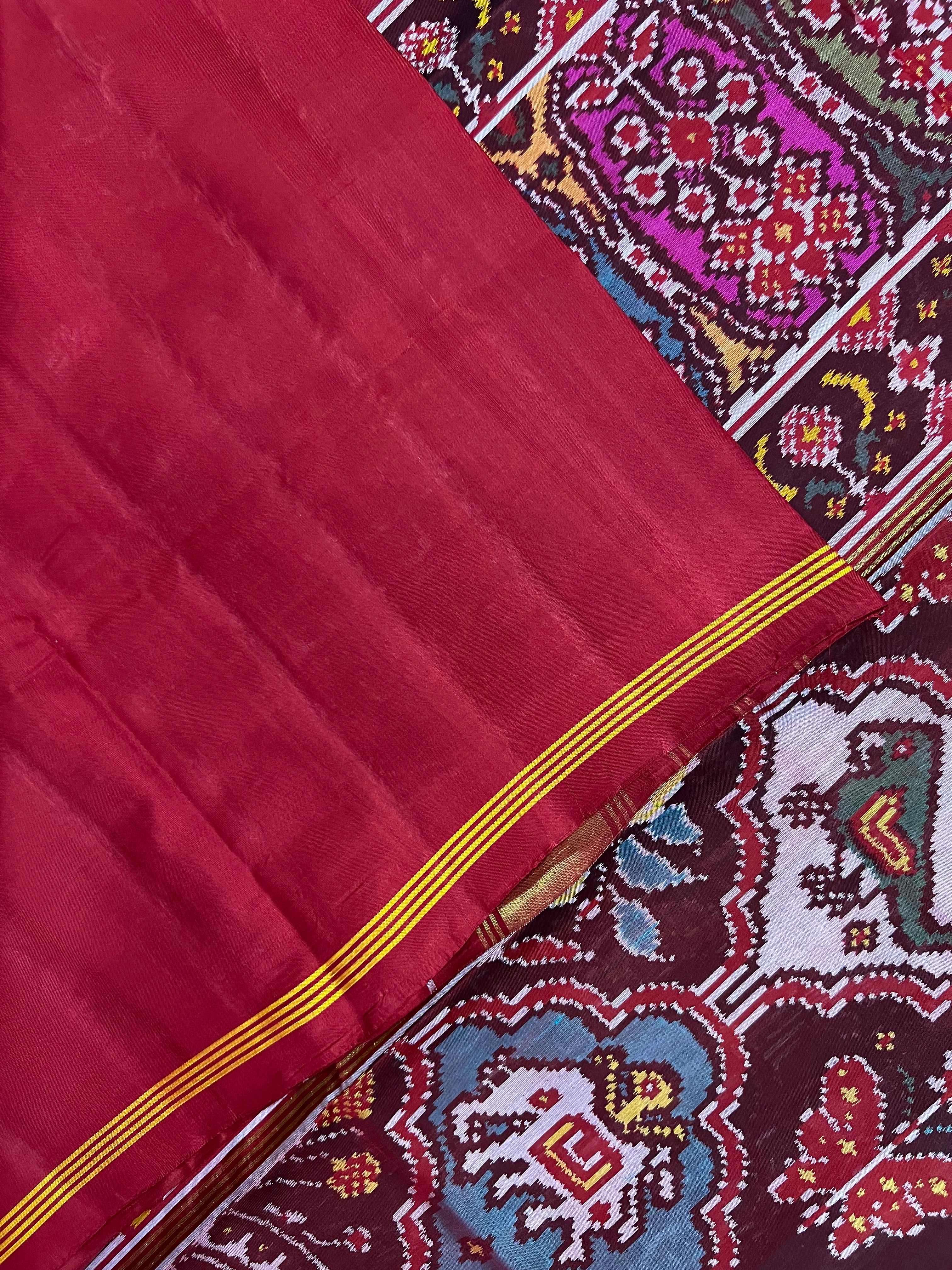 Motifs Traditional Design Handwoven Patola Silk Saree