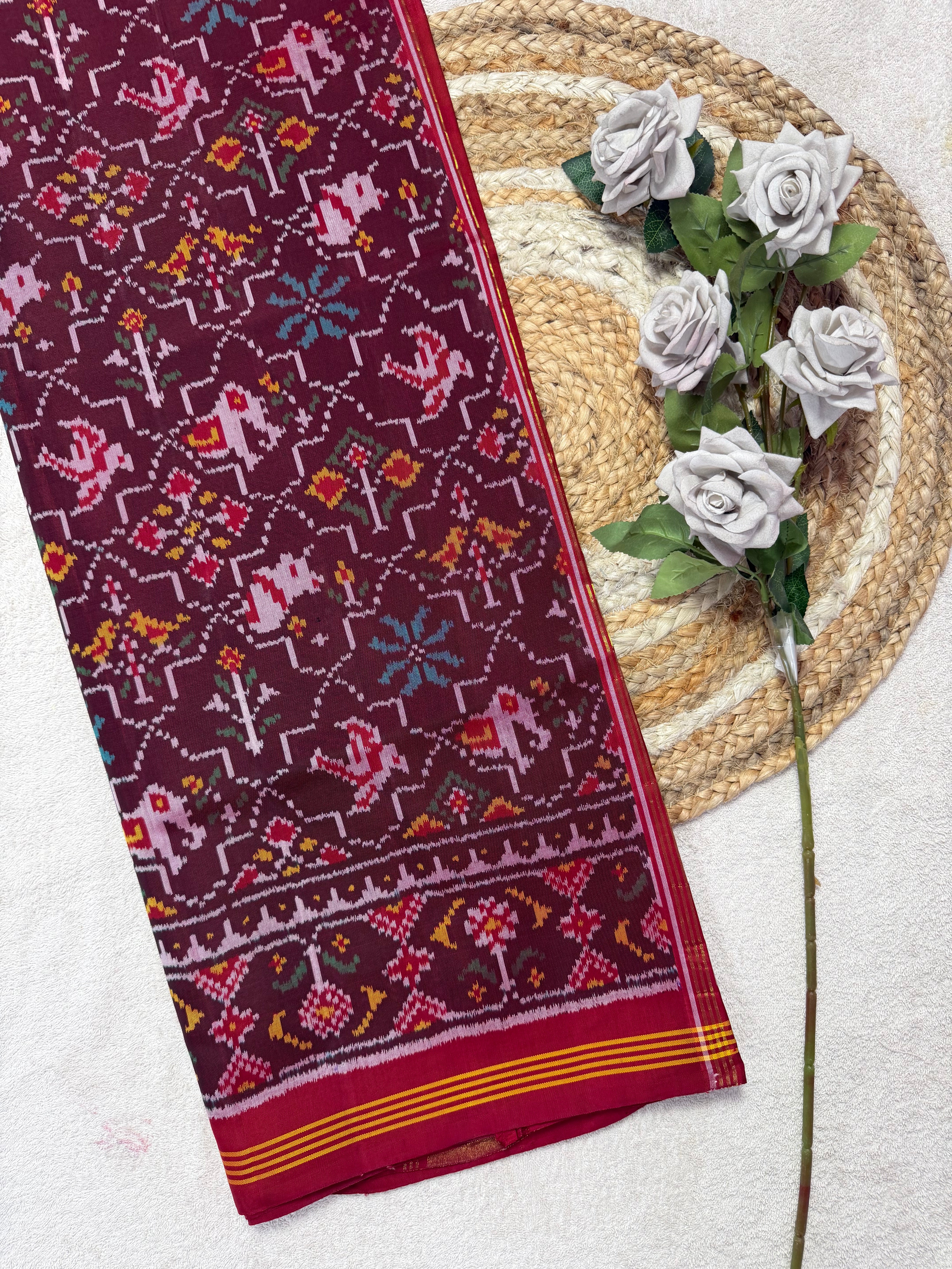 Half Motifs Design Handwoven Patola Silk Saree Main image