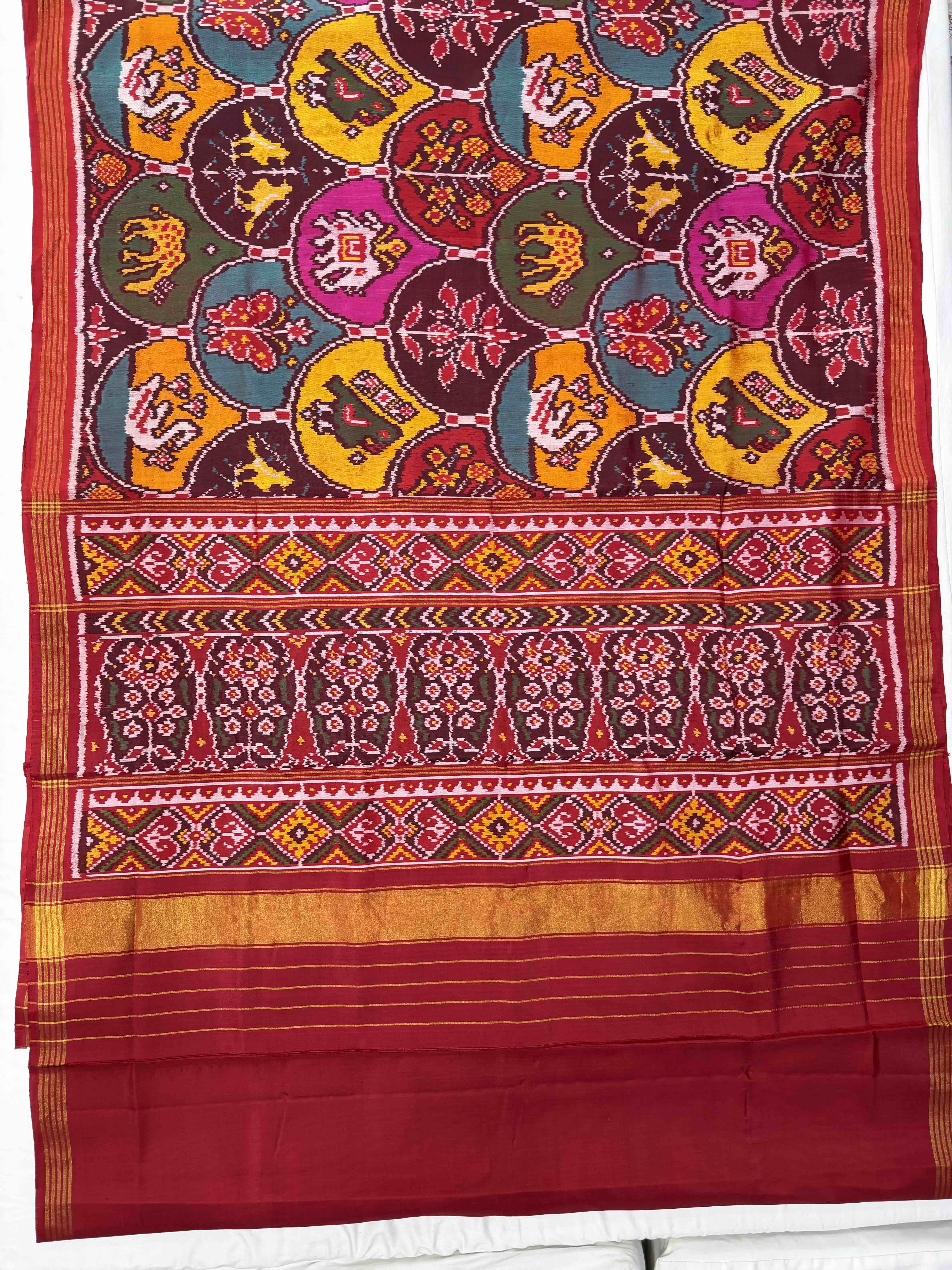 New Design Motifs Handwoven Patola Silk Saree Secondary image