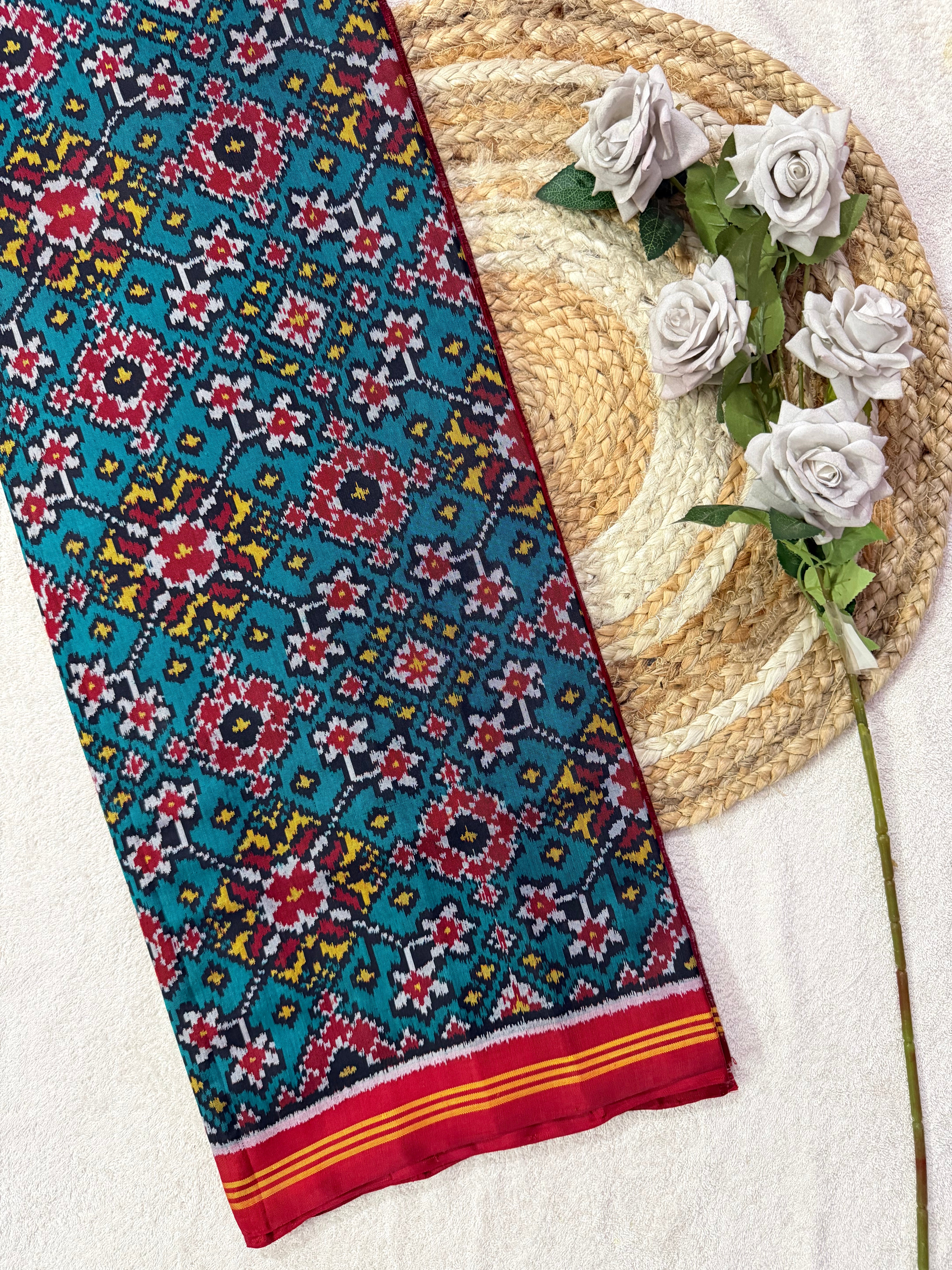 Navratna Traditional Design Handwoven Patola Silk Saree Main image