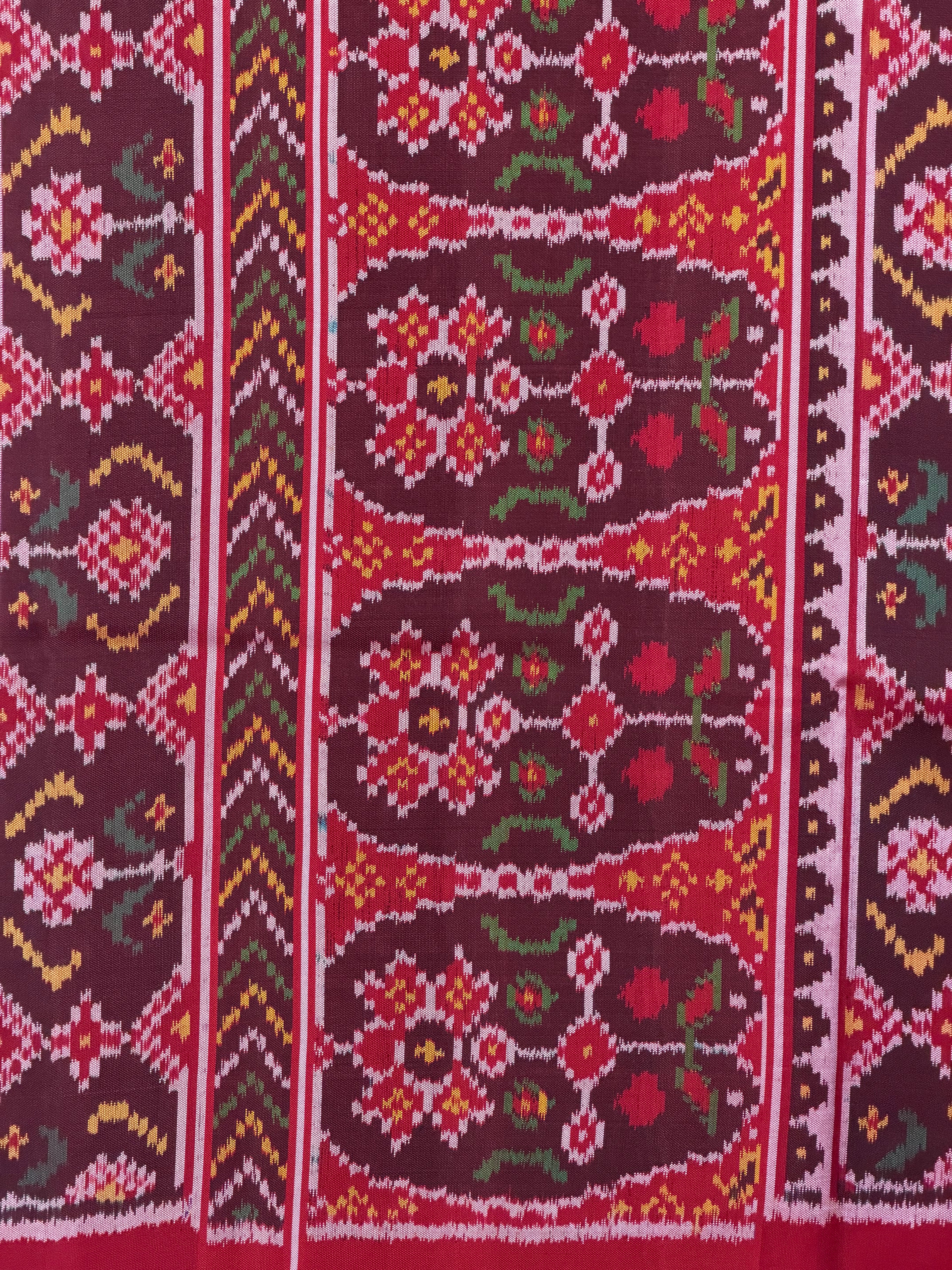 Half Motifs Design Handwoven Patola Silk Saree