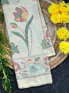 Off-White Exclusive Flower Design Handwoven Patola Silk Saree