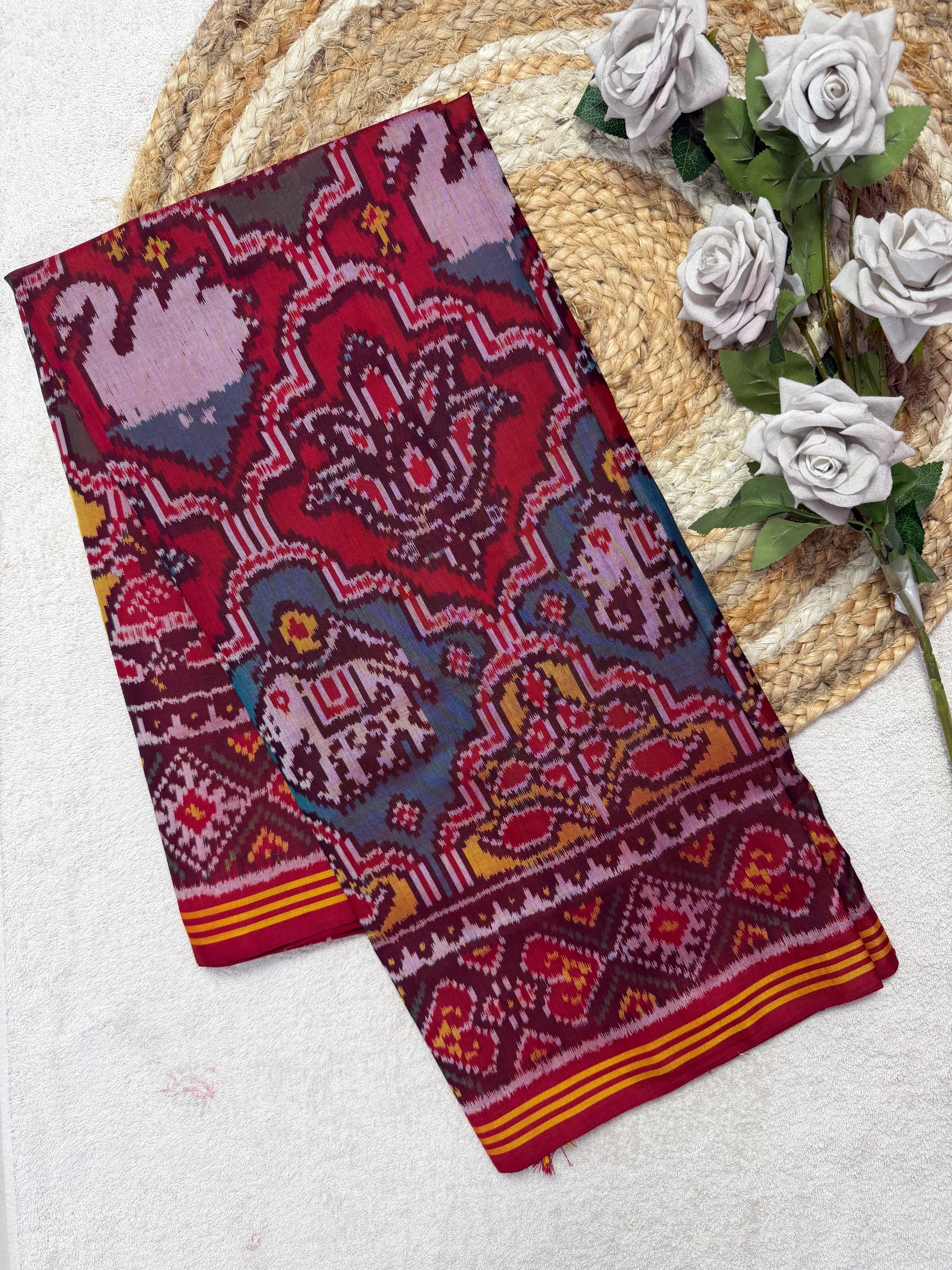 Big Motif Design Handwoven Patola Dupatta Main image