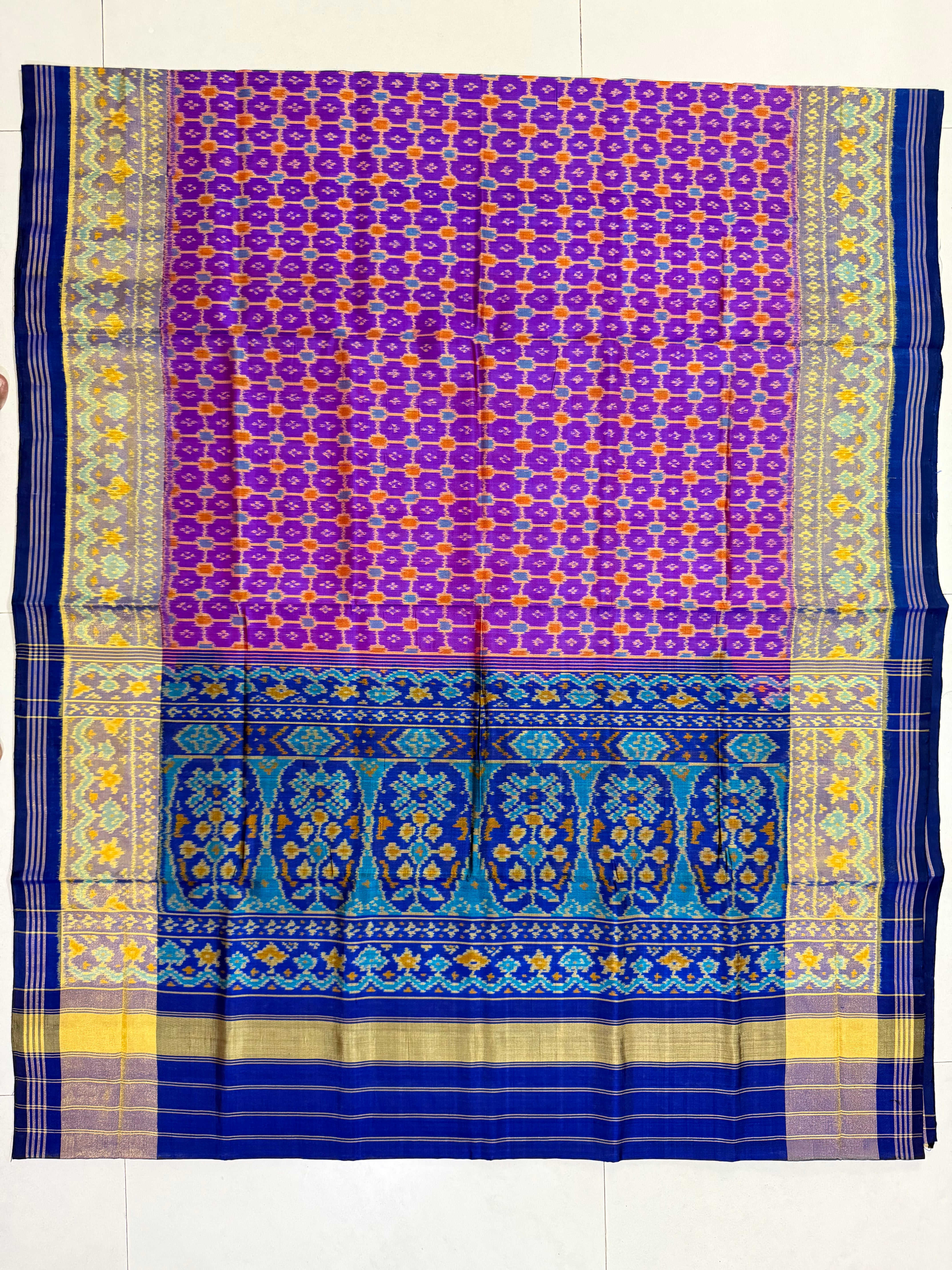 Fancy Design Handwoven Patola Silk Saree Secondary image