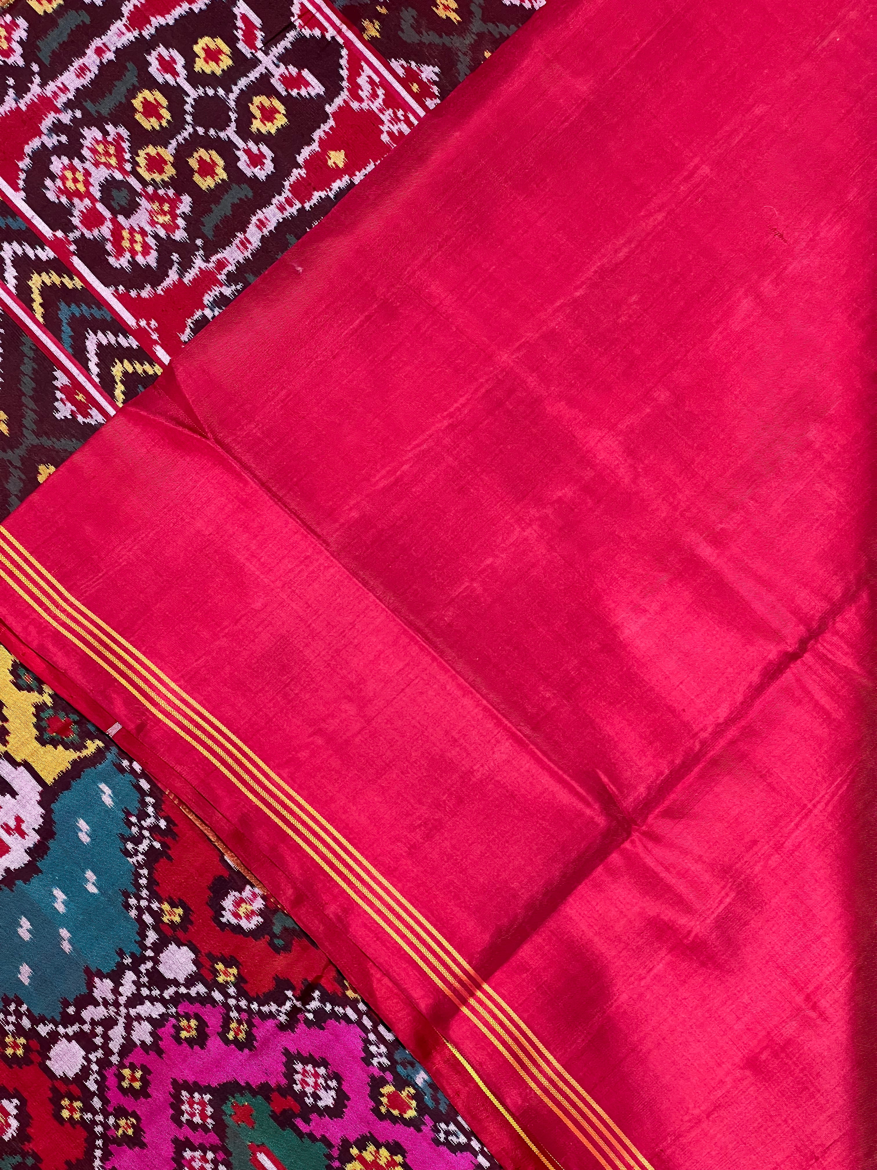 Exclusive Motif Traditional Design Handwoven Patola Silk Saree