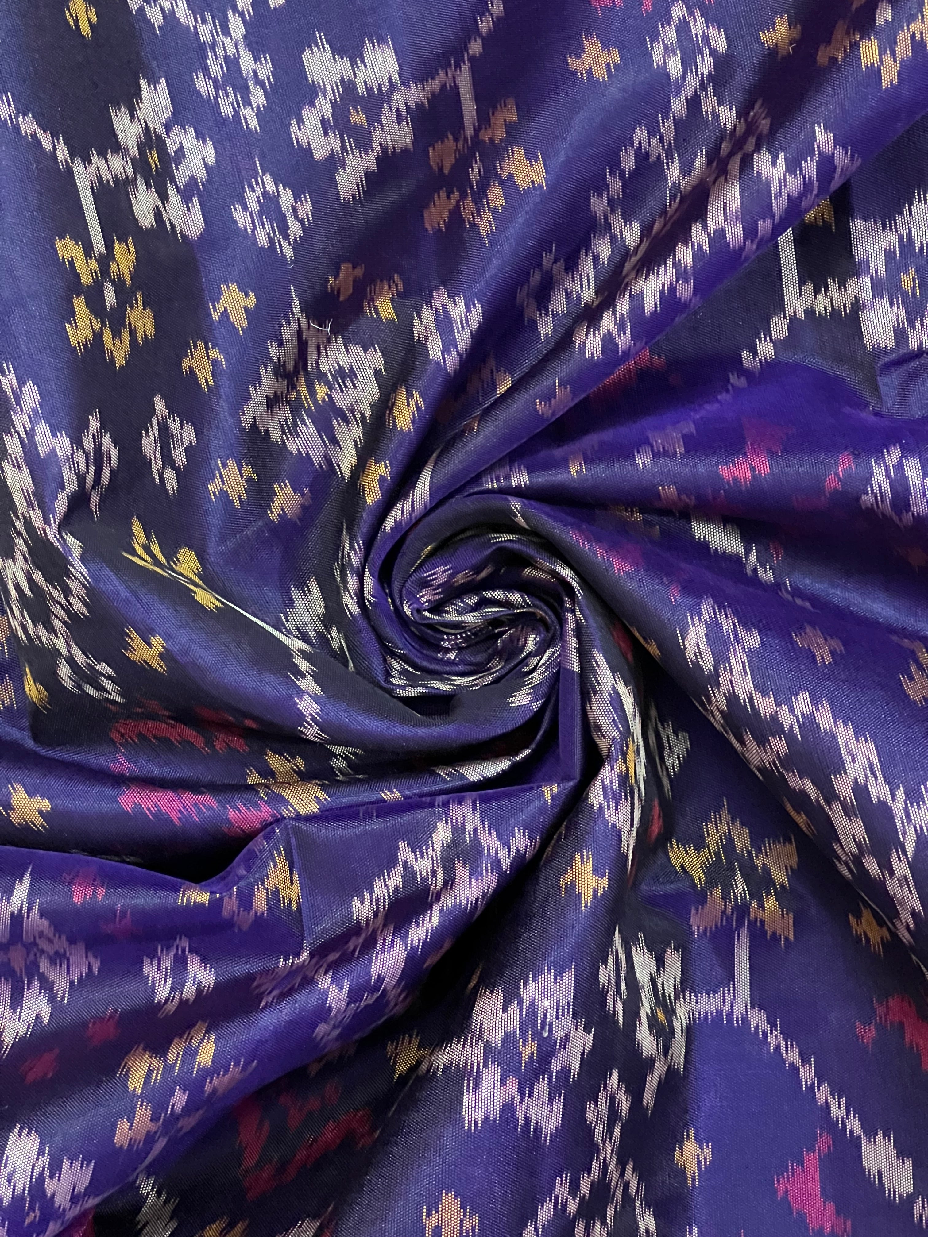 Navratna Traditional Design Handwoven Patola Silk Saree