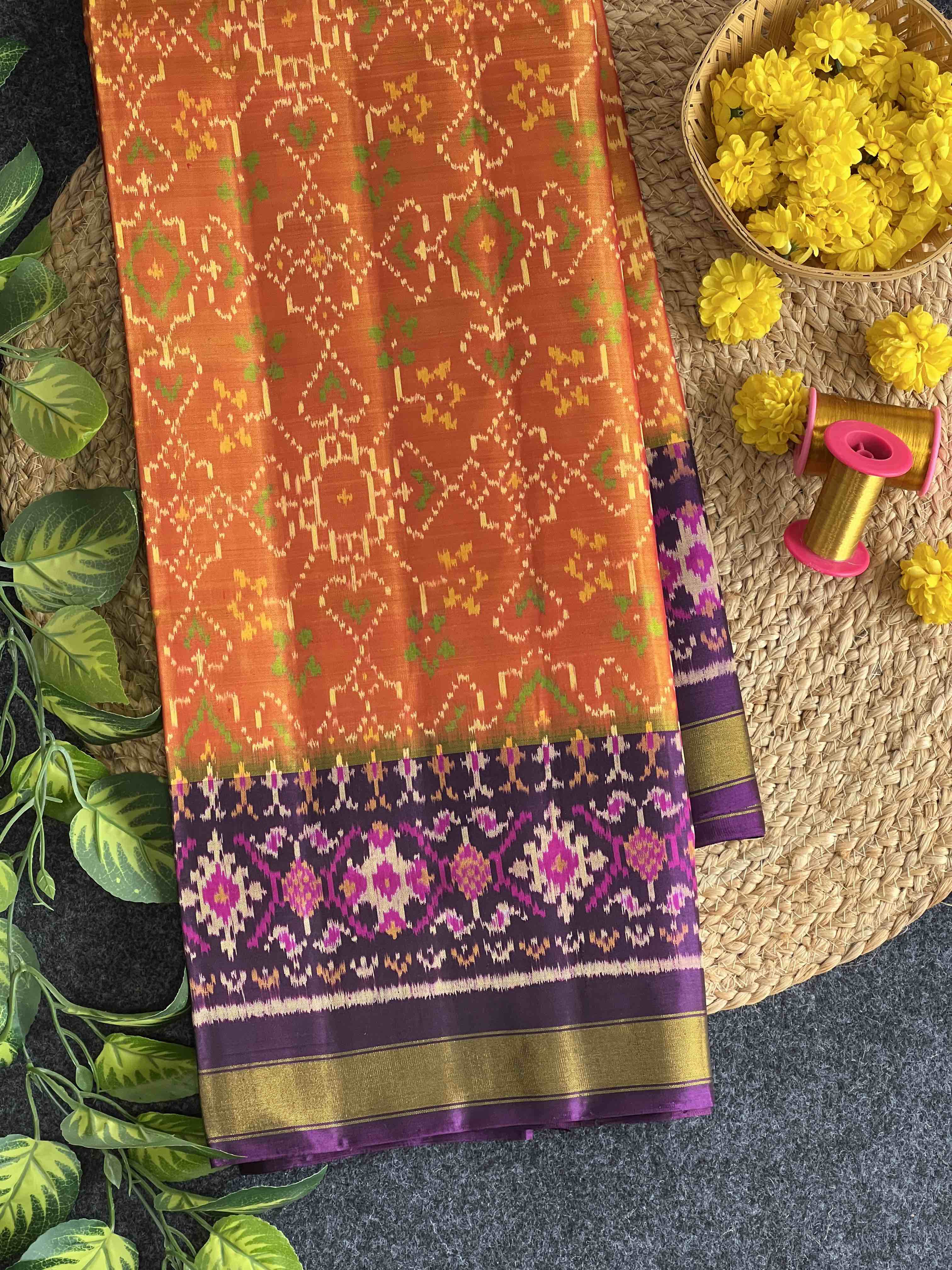 Navratna-Manekchowk Design Handwoven Patola Silk Saree Main image