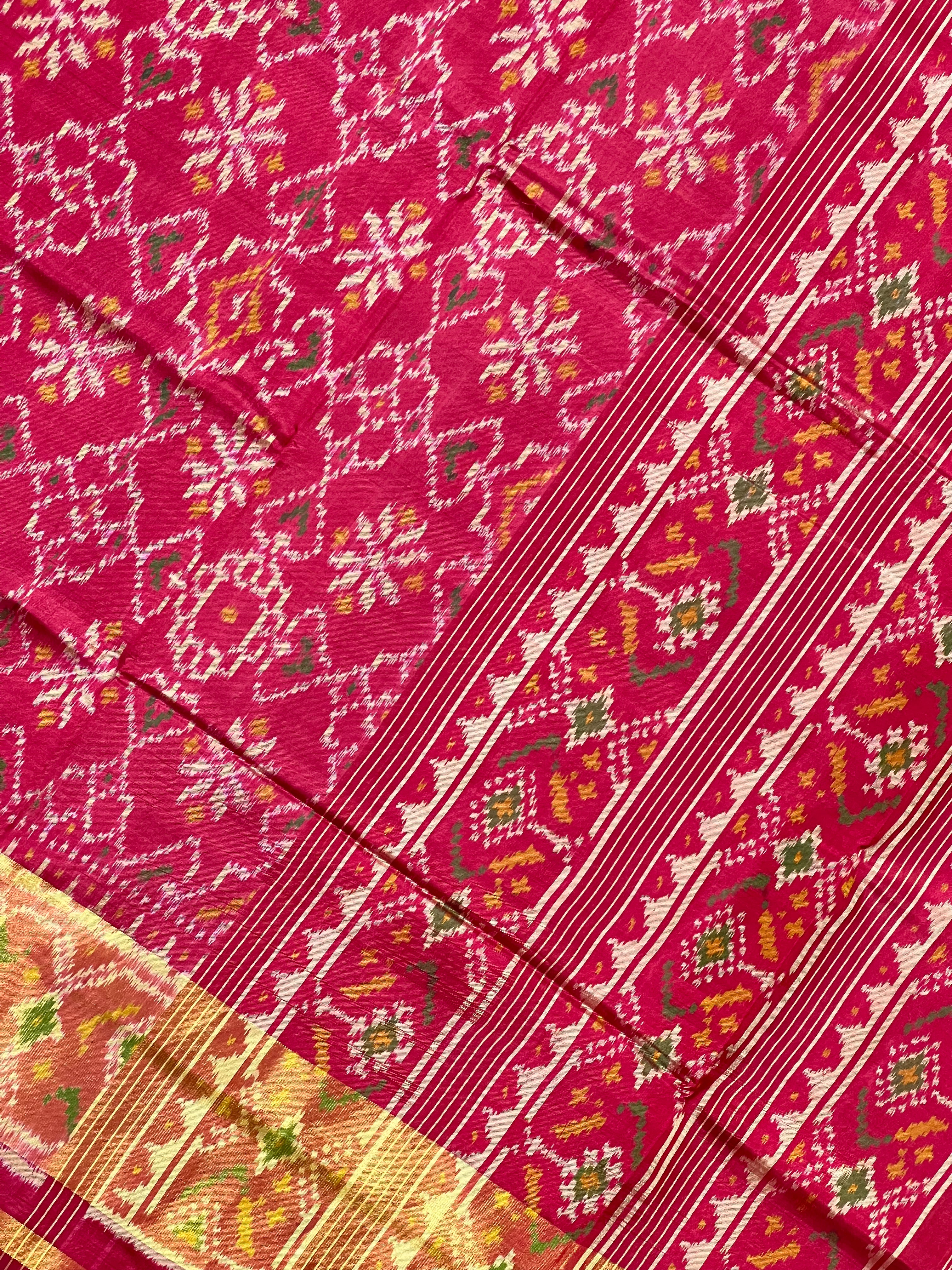 Manekchowk Traditional Design Handwoven Patola Silk Saree