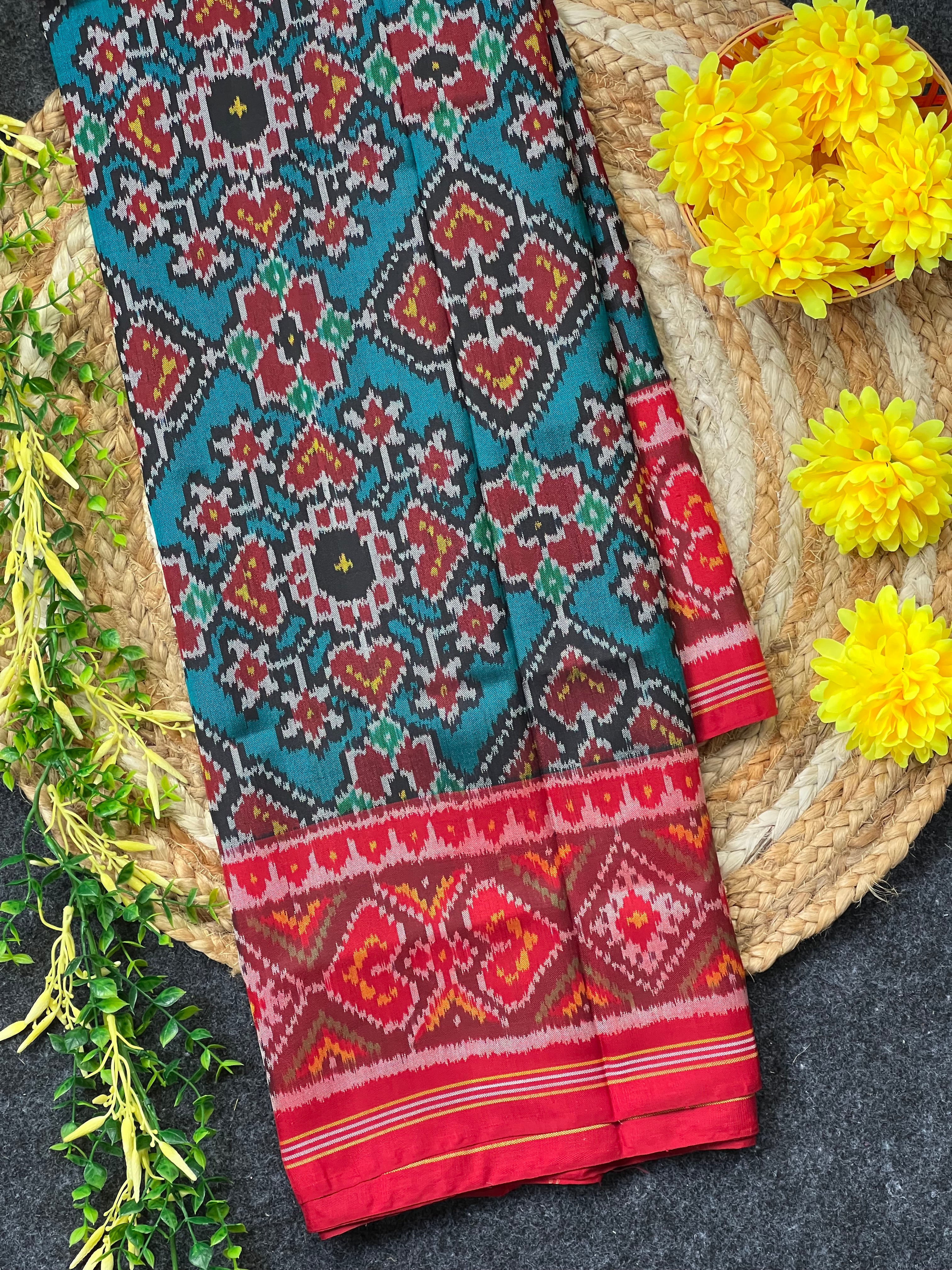 Navratna-Manekchowk Traditional Design Handwoven Patola Silk Saree