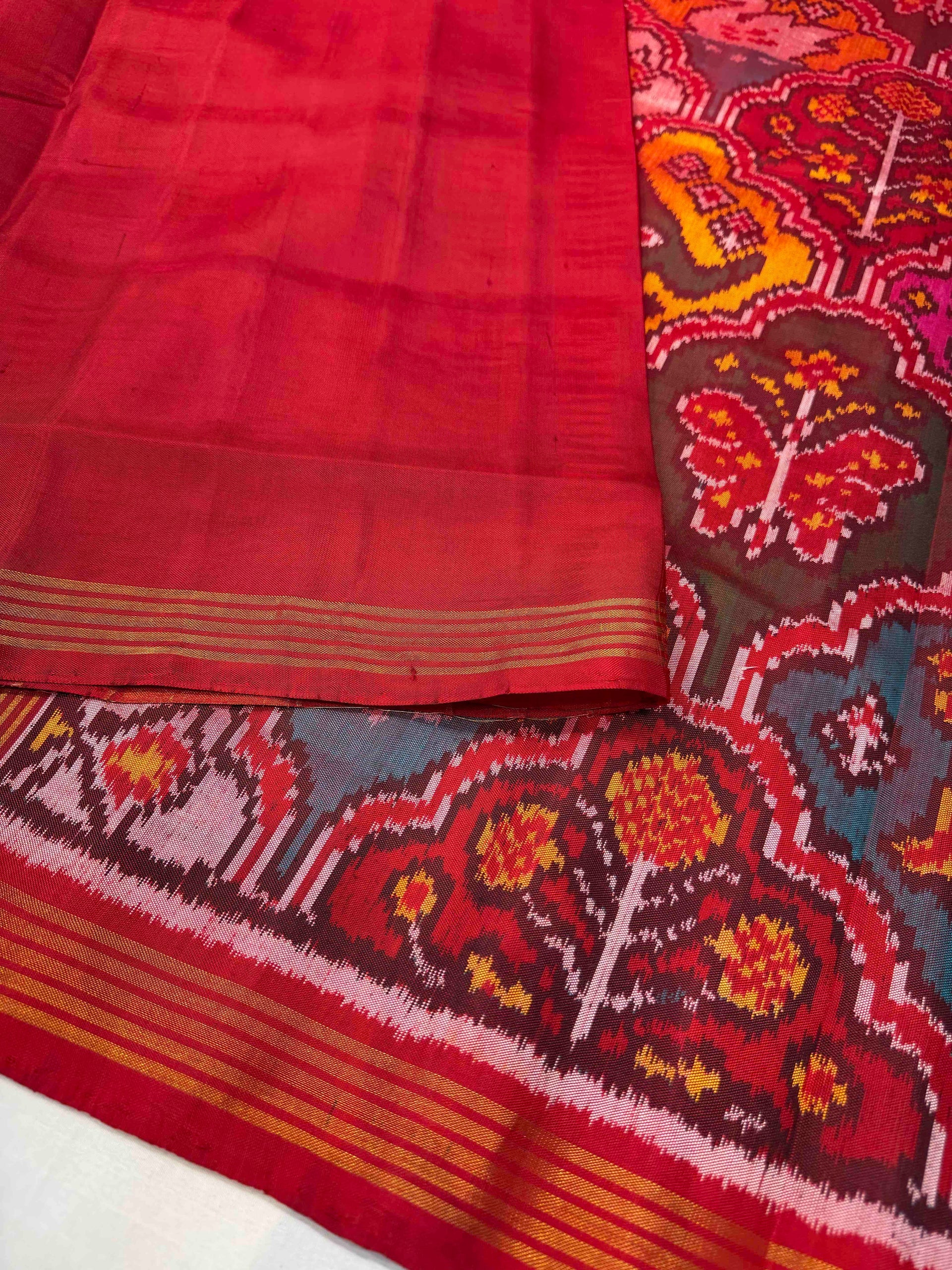 Big Motifs Design Handwoven Patola Silk Saree