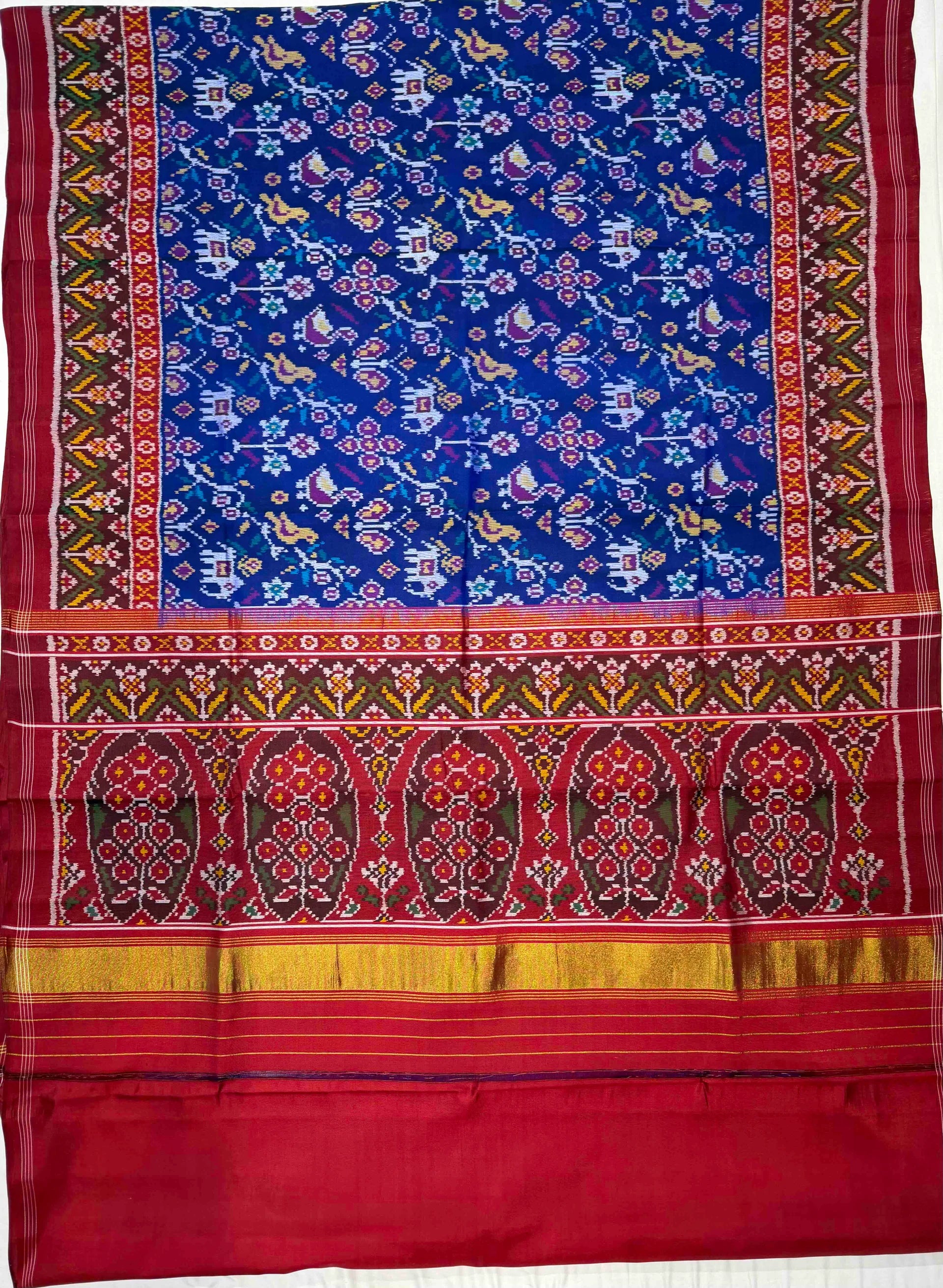Motif Design Handwoven Patola Silk Saree