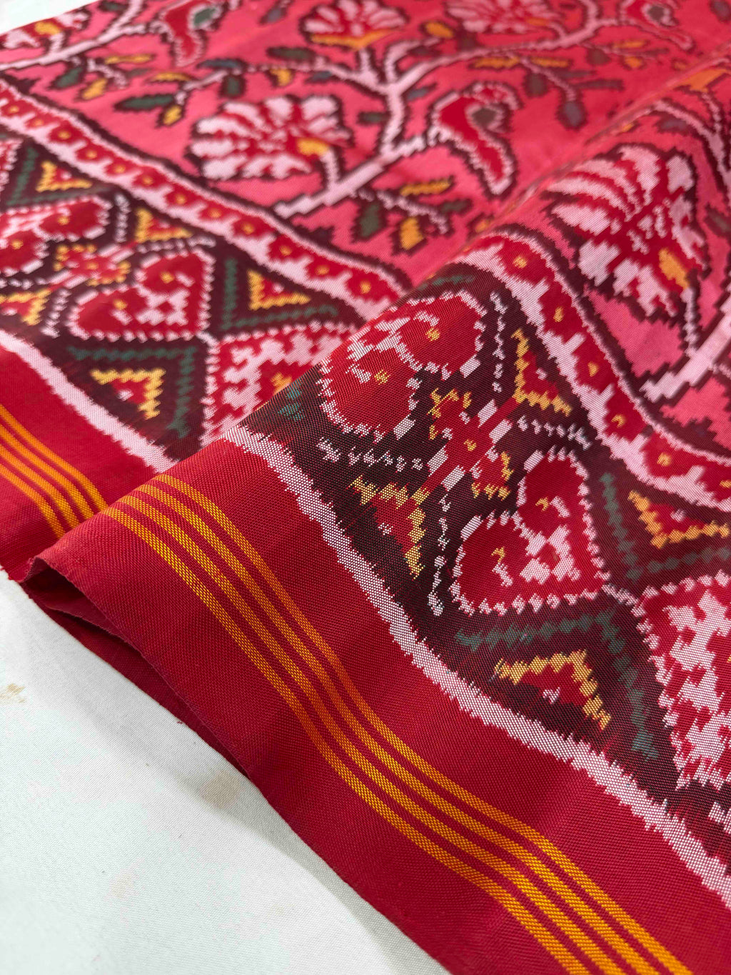 Flower Design Handwoven Patola Silk Saree
