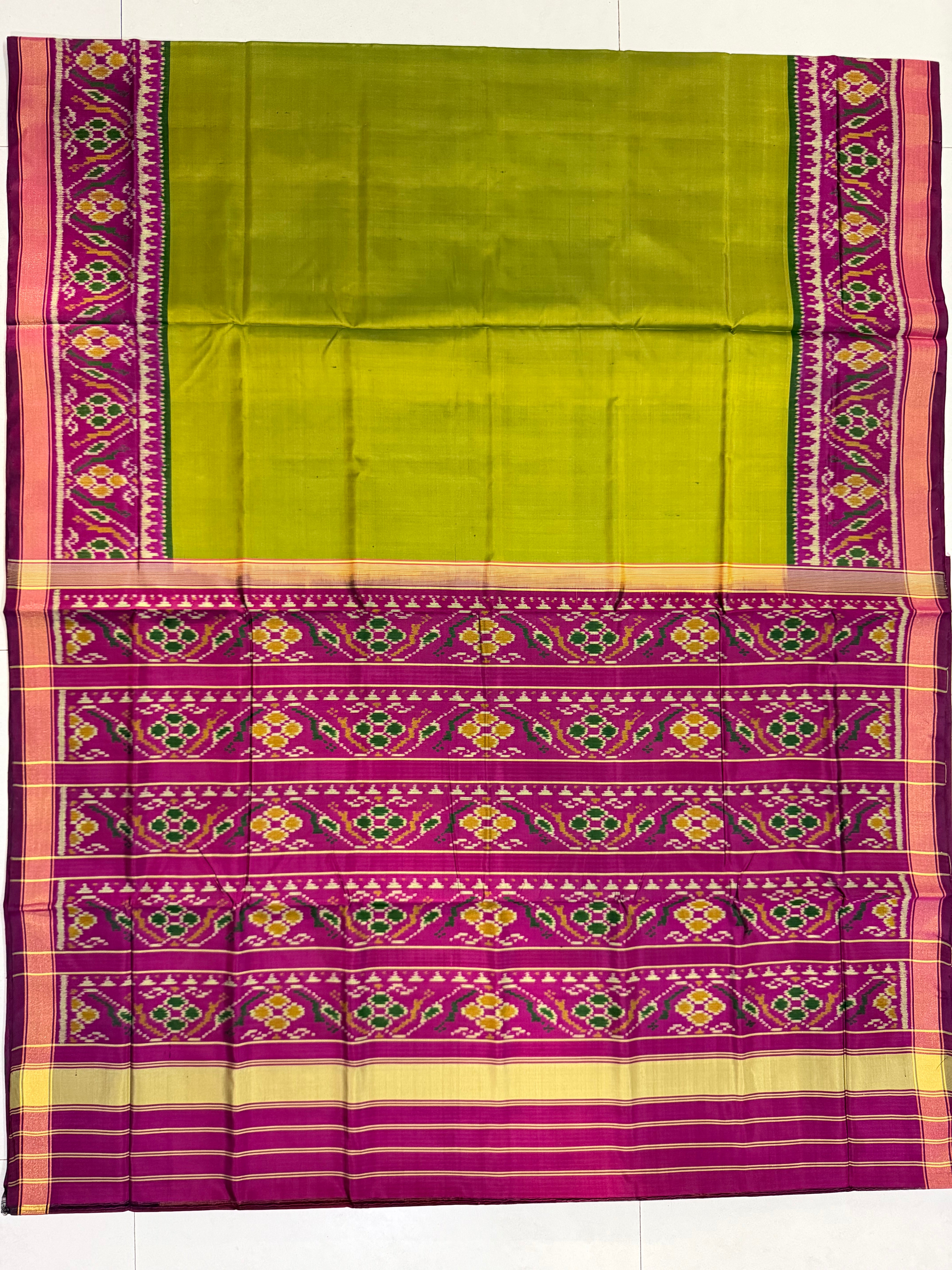 Parrot Green Gala Border Handwoven Patola Silk Saree Secondary image