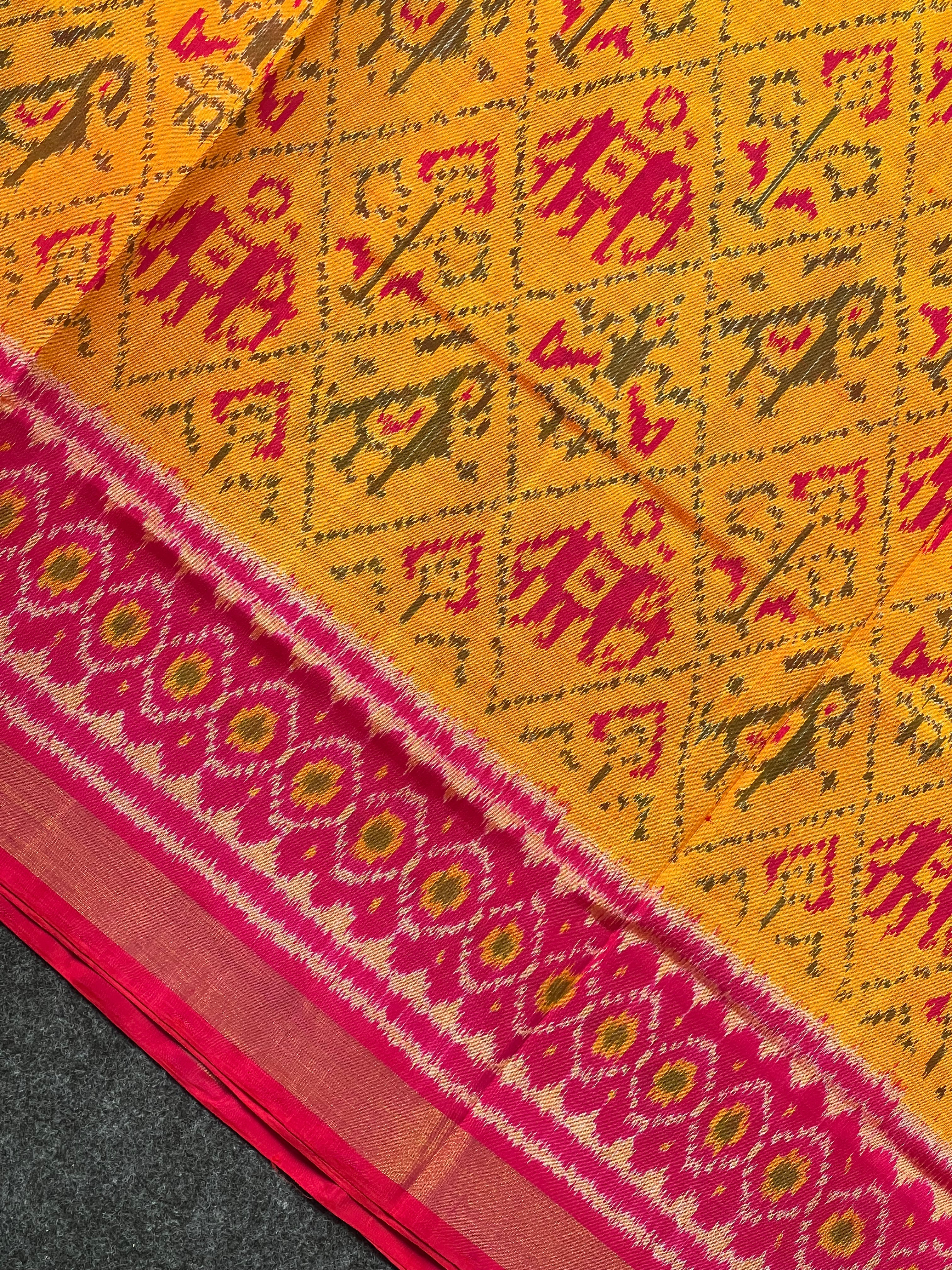 Typical Narikunj Traditional Design Handwoven Patola Silk Saree
