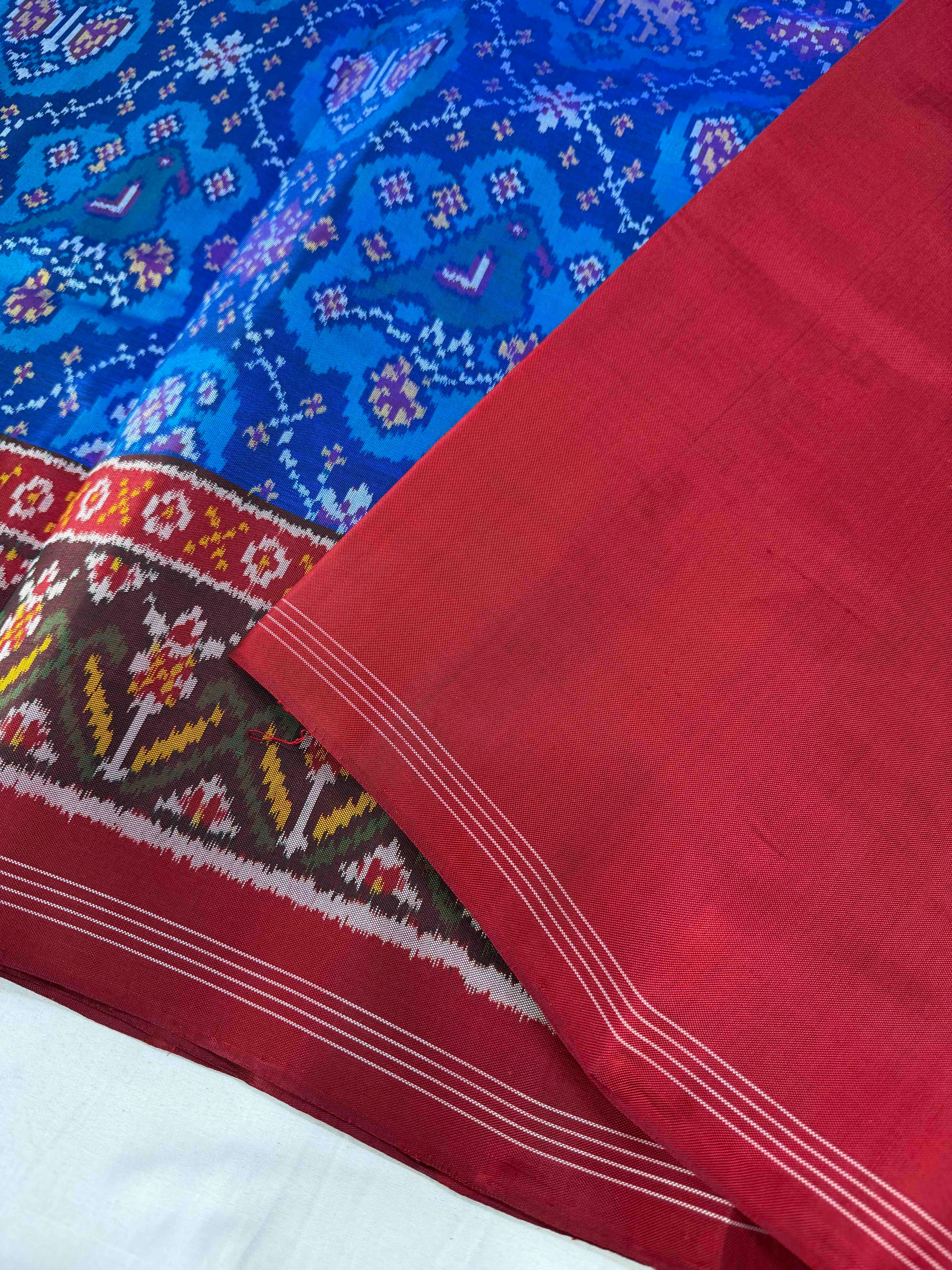 Exclusive Motif Design Handwoven Patola Silk Saree
