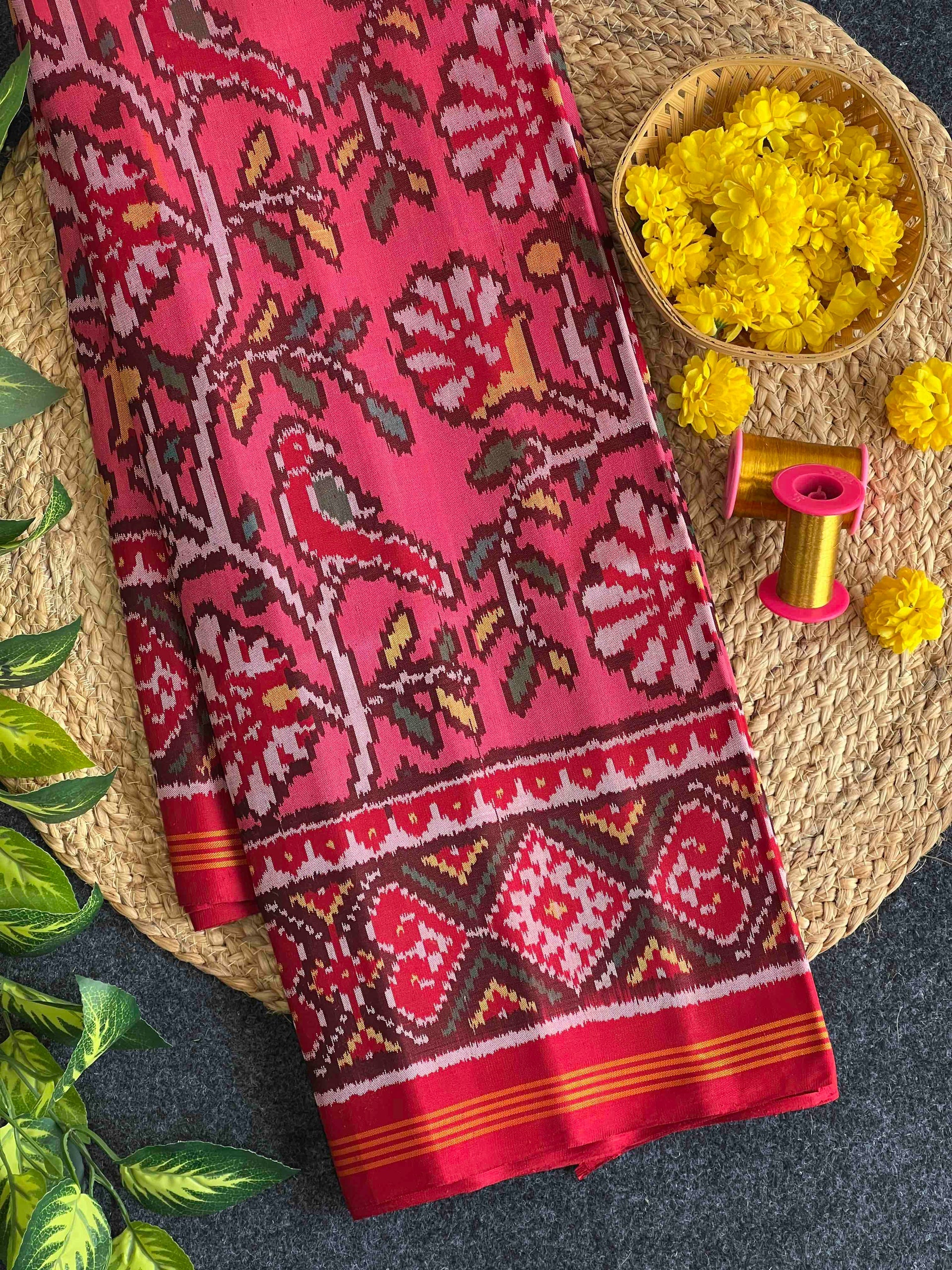 Flower Design Handwoven Patola Silk Saree Main image