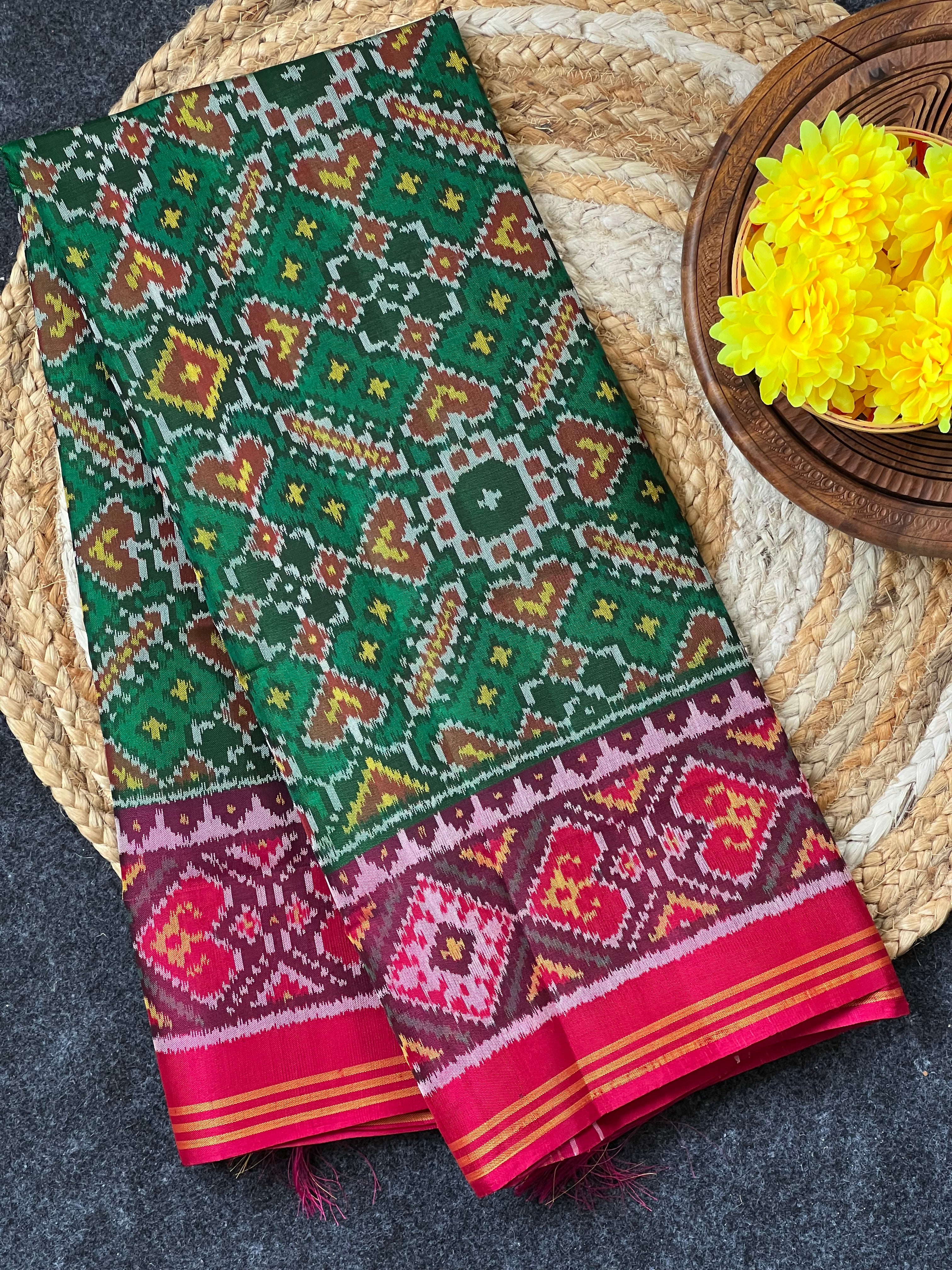 Manekchowk Traditional Design Handwoven Patola Dupatta Main image