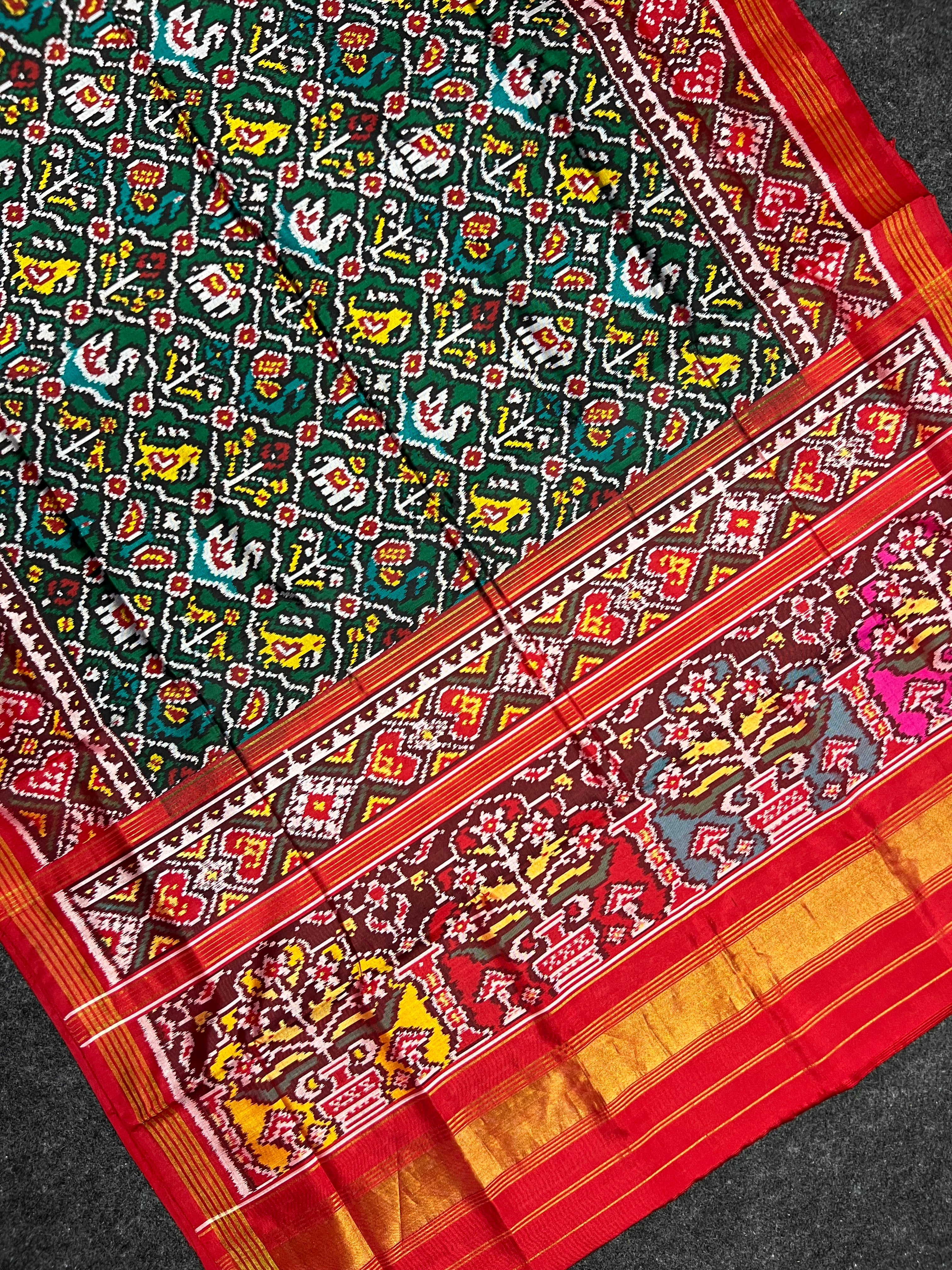 Green Motif Traditional Design Handwoven Patola Silk Saree