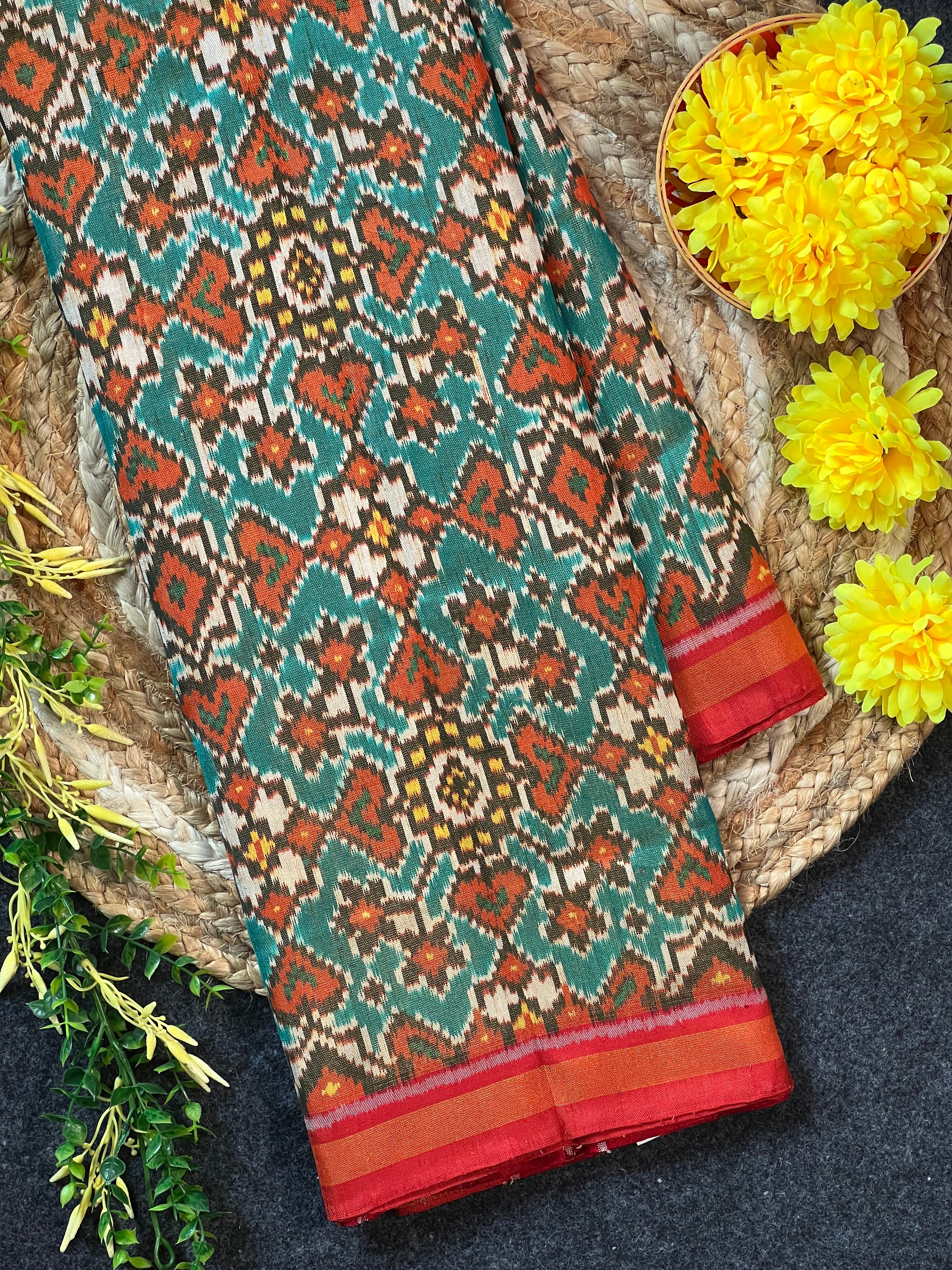Tissue Double Zari Patola Saree Main image