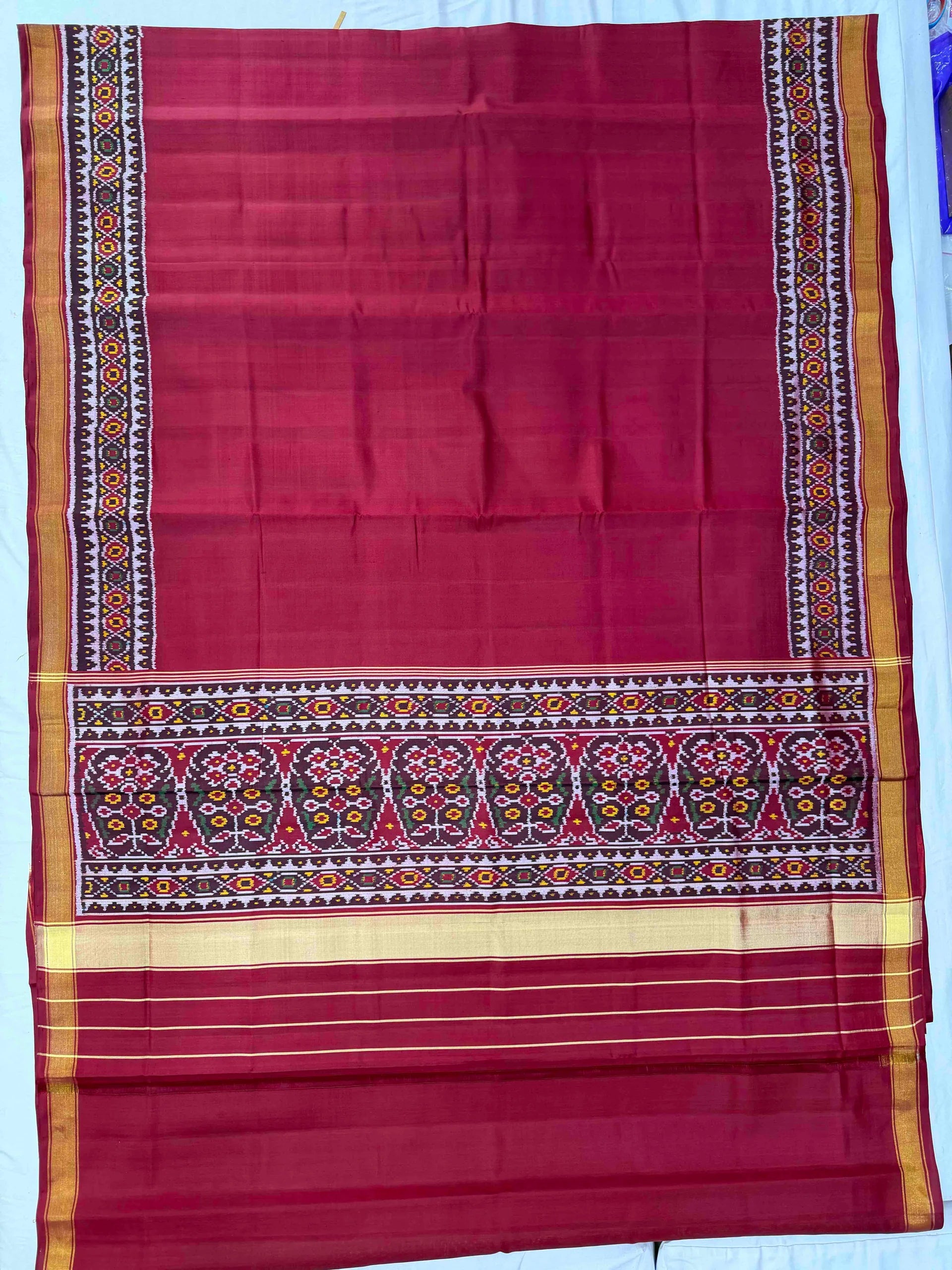Red Plain gala Border Handwoven Patola Silk Saree Secondary image